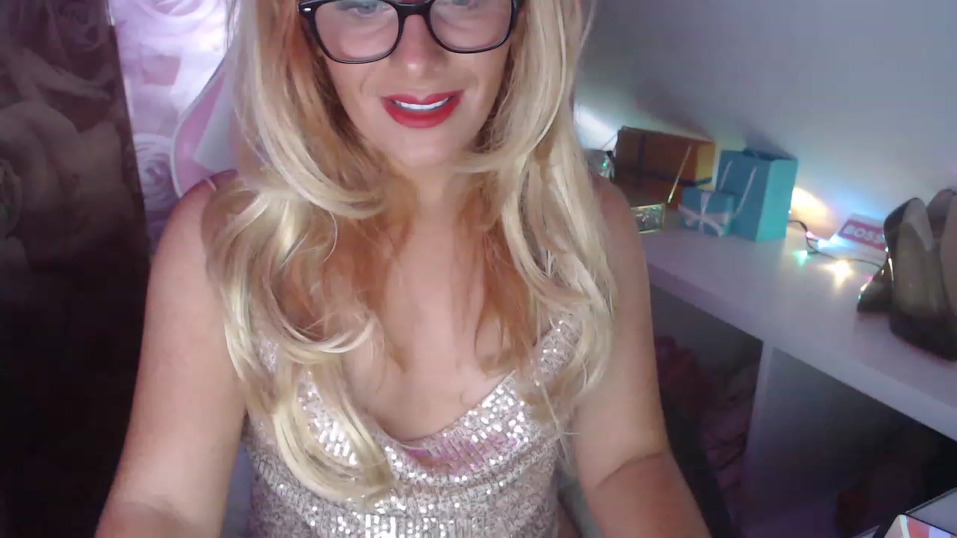 Gallery image thumbnail from CindyDolly's myfreecams stream on, 12/26/2022, 20:18 image 4 of 20