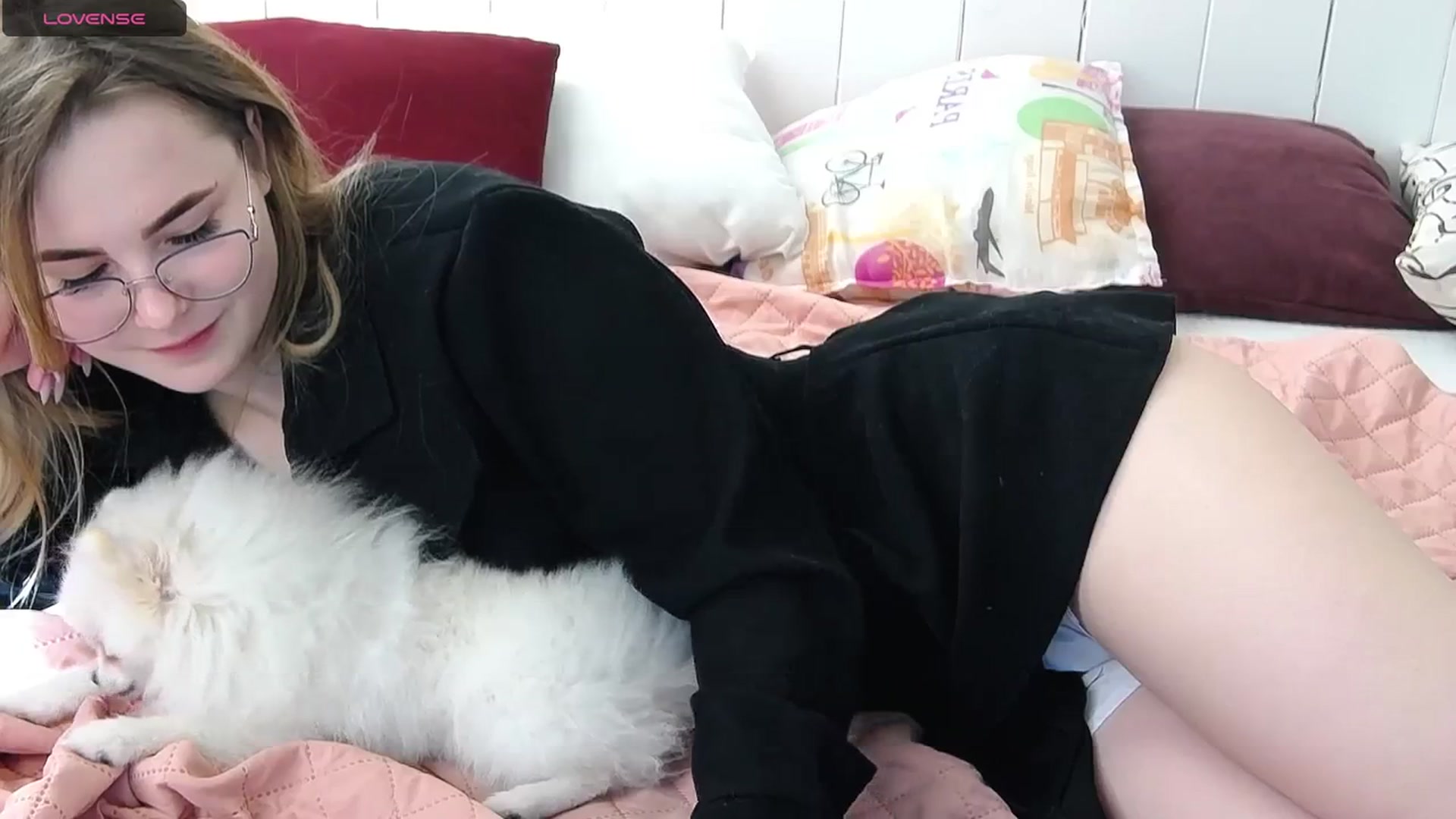 Gallery image thumbnail from CindyWood's myfreecams stream on, 02/15/2024, 11:18 image 18 of 20
