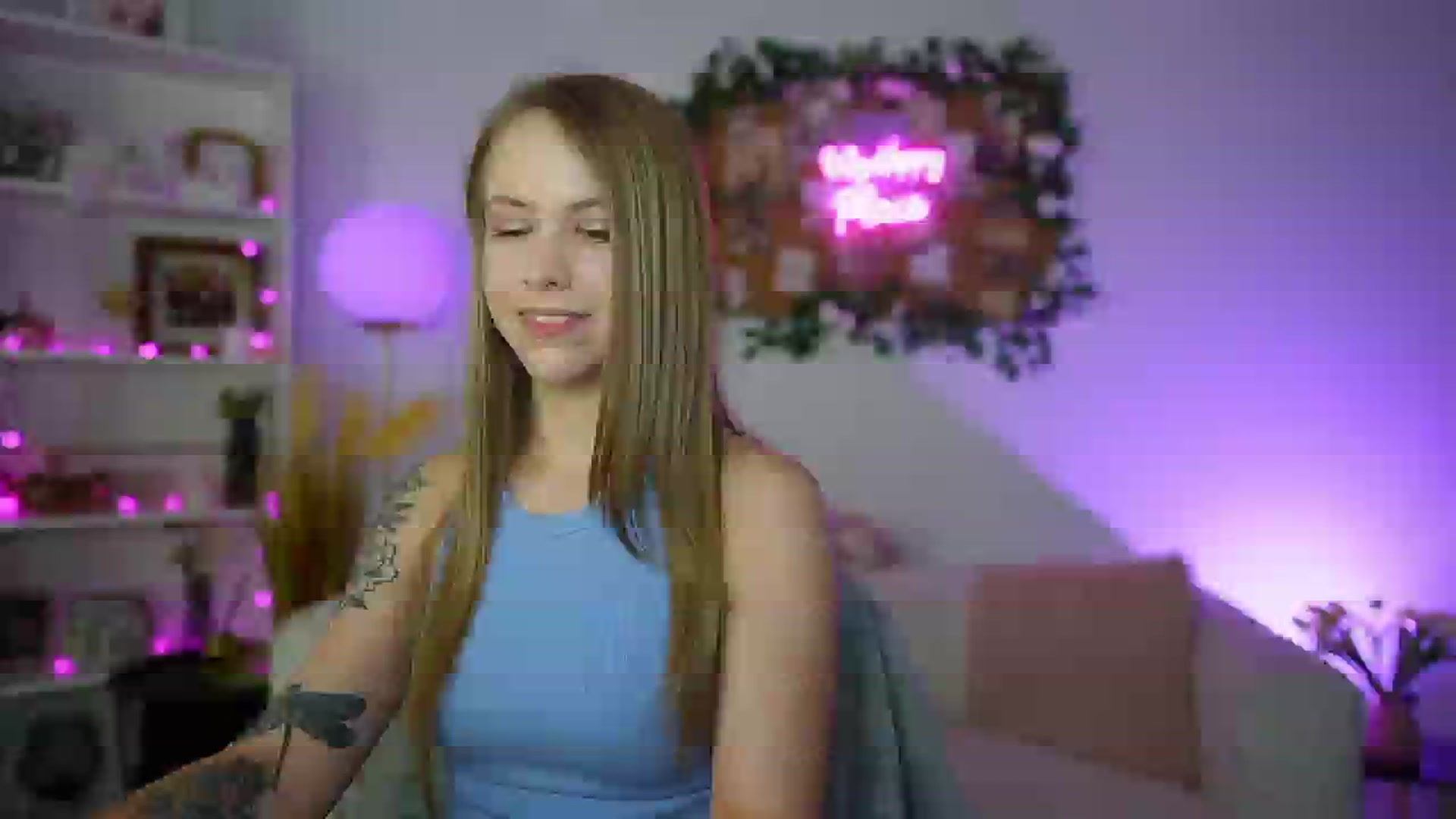 Gallery image thumbnail from Cindy_Grey's myfreecams stream on, 08/09/2025, 23:32 image 10 of 20