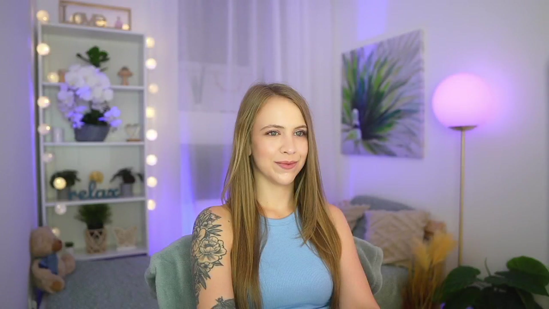 Gallery image thumbnail from Cindy_Grey's myfreecams stream on, 09/11/2025, 23:16 image 7 of 20