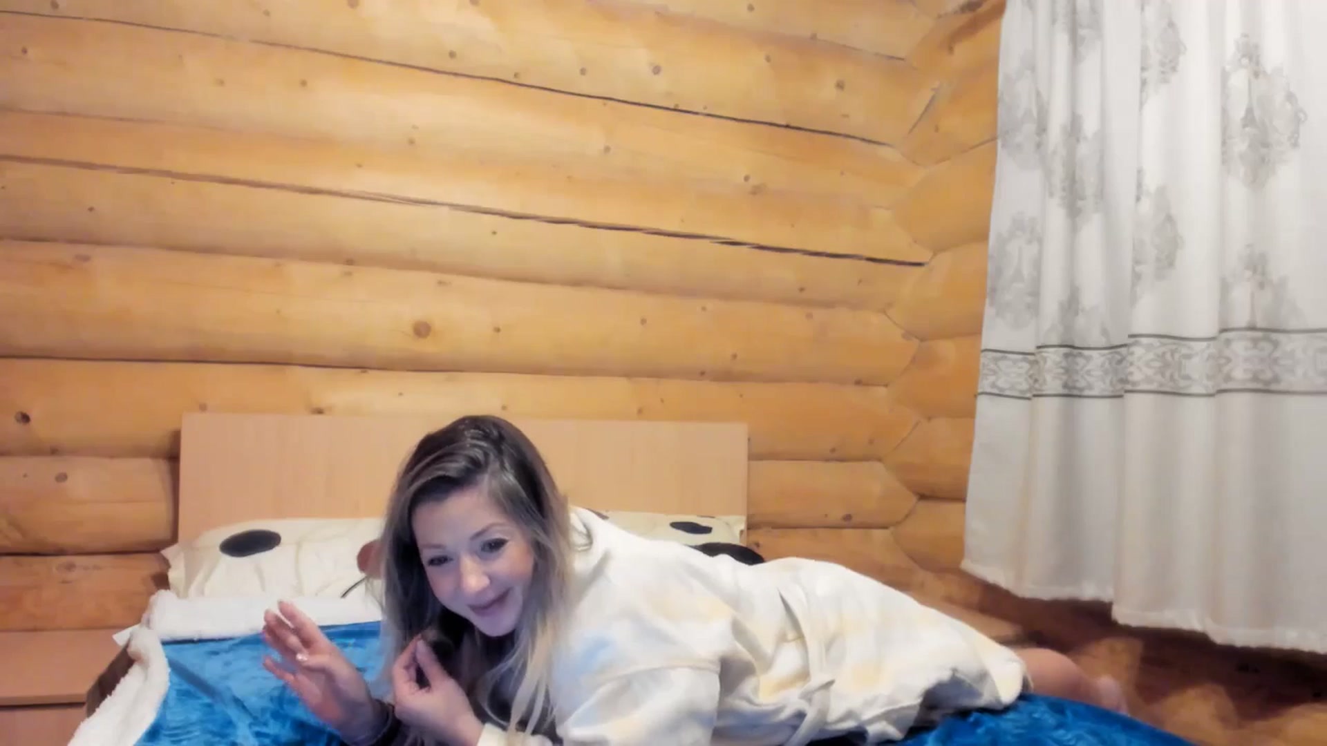 Gallery image thumbnail from Cindydream's myfreecams stream on, 11/22/2024, 22:34 image 3 of 20