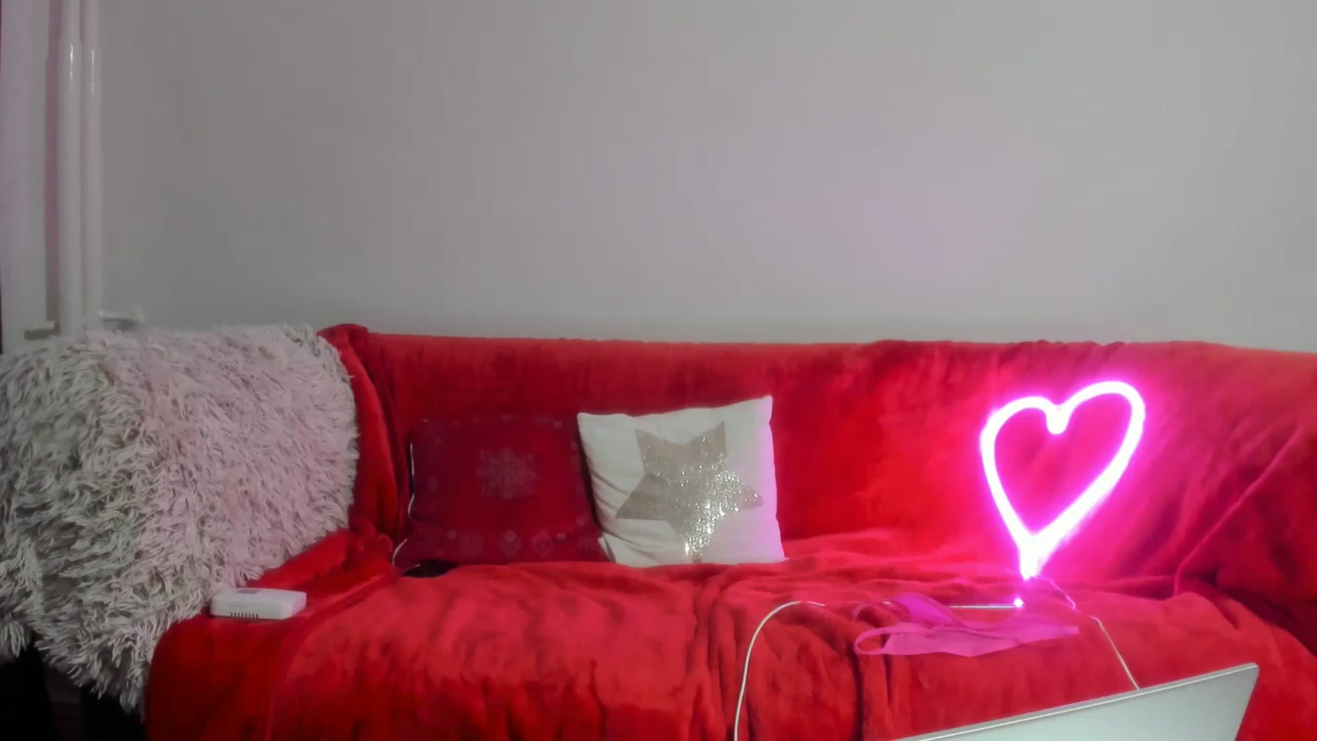 Gallery image thumbnail from Cindydream's myfreecams stream on, 01/03/2025, 12:54 image 11 of 20