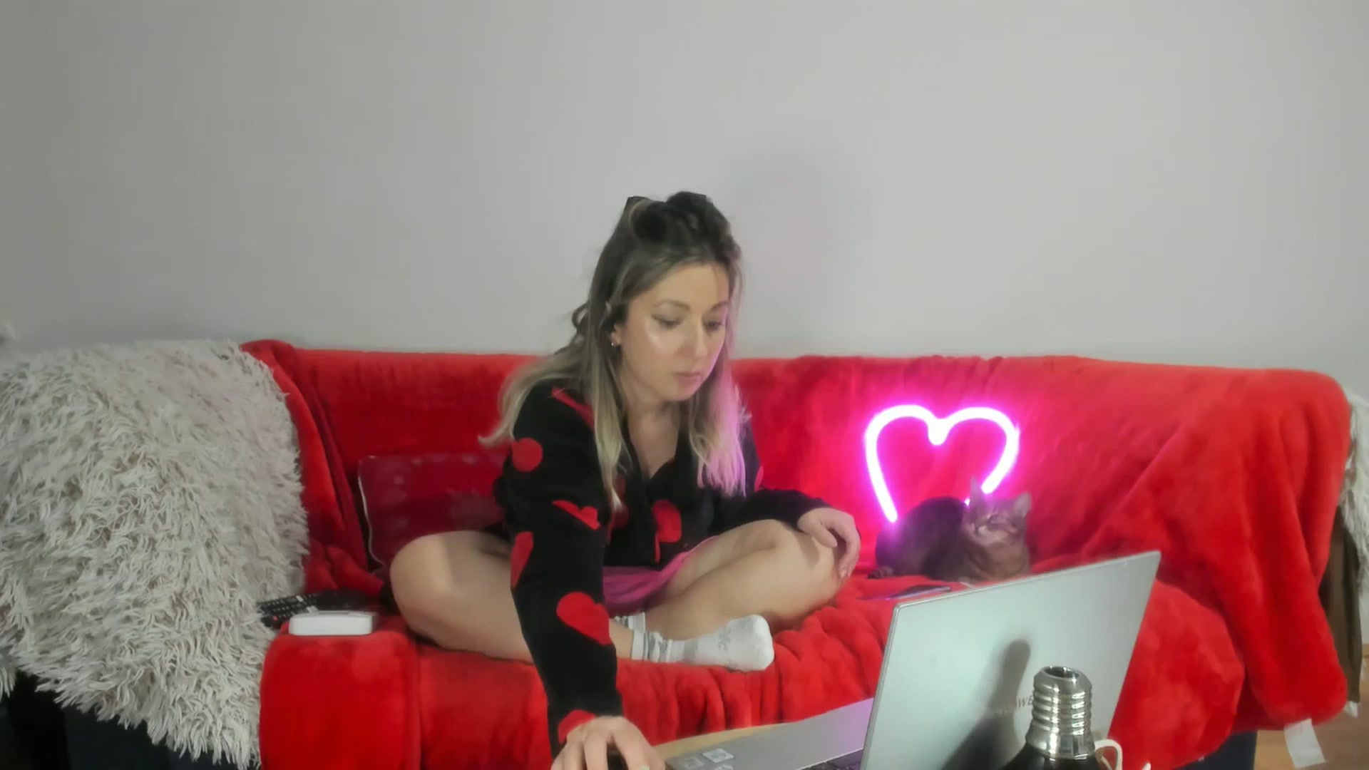 Gallery image thumbnail from Cindydream's myfreecams stream on, 01/03/2025, 15:15 image 14 of 20
