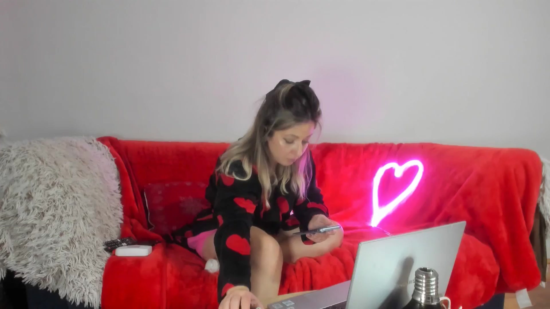 Gallery image thumbnail from Cindydream's myfreecams stream on, 01/03/2025, 15:15 image 20 of 20