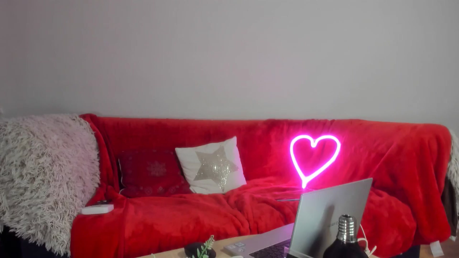 Gallery image thumbnail from Cindydream's myfreecams stream on, 01/03/2025, 15:15 image 5 of 20