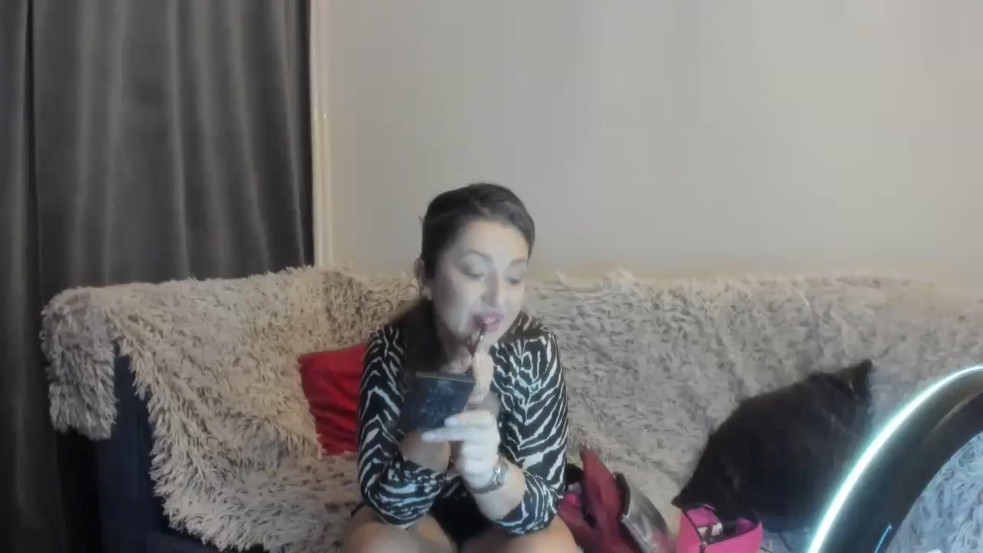Gallery image thumbnail from Cindydream's myfreecams stream on, 03/01/2025, 19:37 image 10 of 20