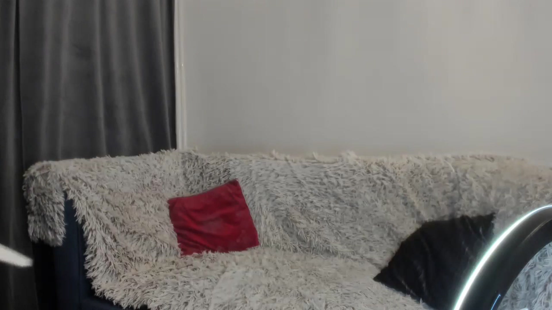 Gallery image thumbnail from Cindydream's myfreecams stream on, 03/01/2025, 19:37 image 2 of 20