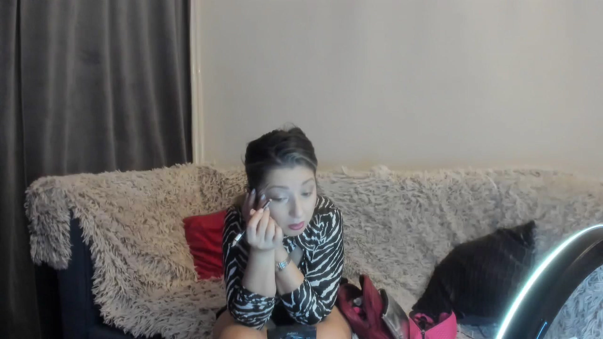 Gallery image thumbnail from Cindydream's myfreecams stream on, 03/01/2025, 19:37 image 11 of 20