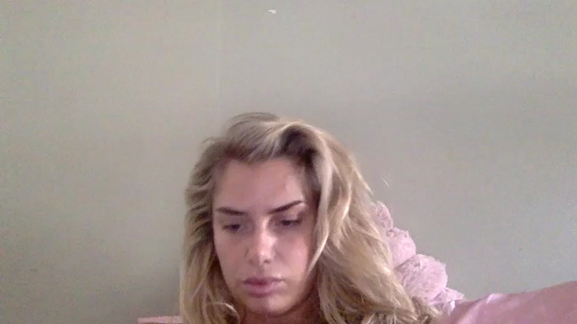 Gallery image thumbnail from Cindyloubaby9's myfreecams stream on, 09/24/2025, 15:05 image 16 of 20