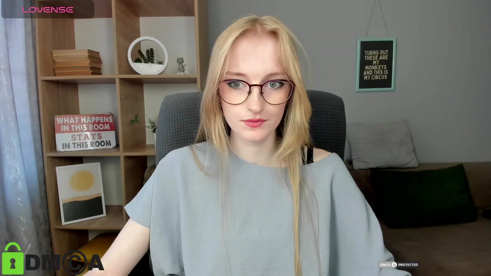 Gallery image thumbnail from Cinnabonnn's myfreecams stream on, 07/01/2025, 13:10 image 6 of 20