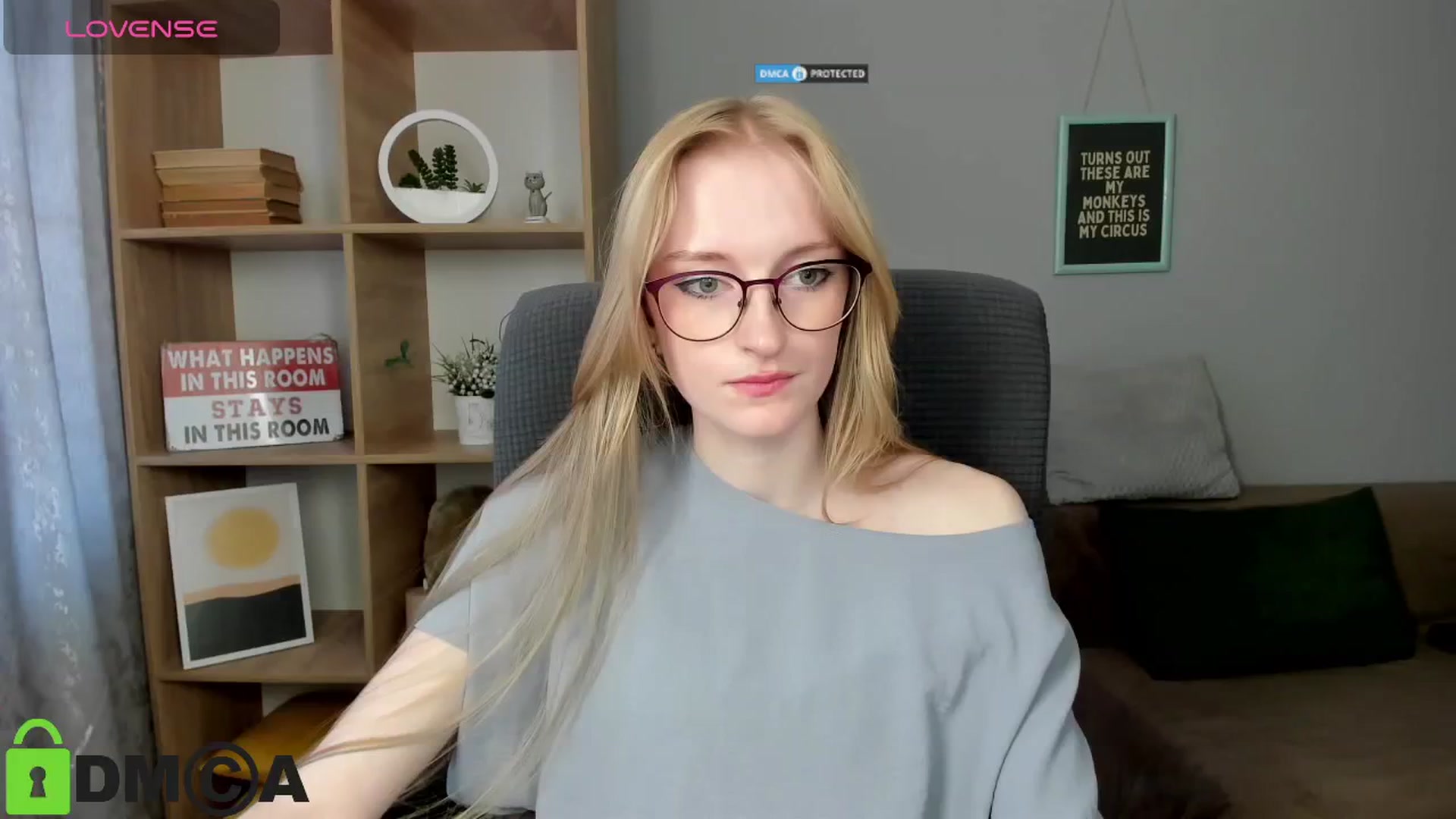 Gallery image thumbnail from Cinnabonnn's myfreecams stream on, 07/01/2025, 13:10 image 19 of 20