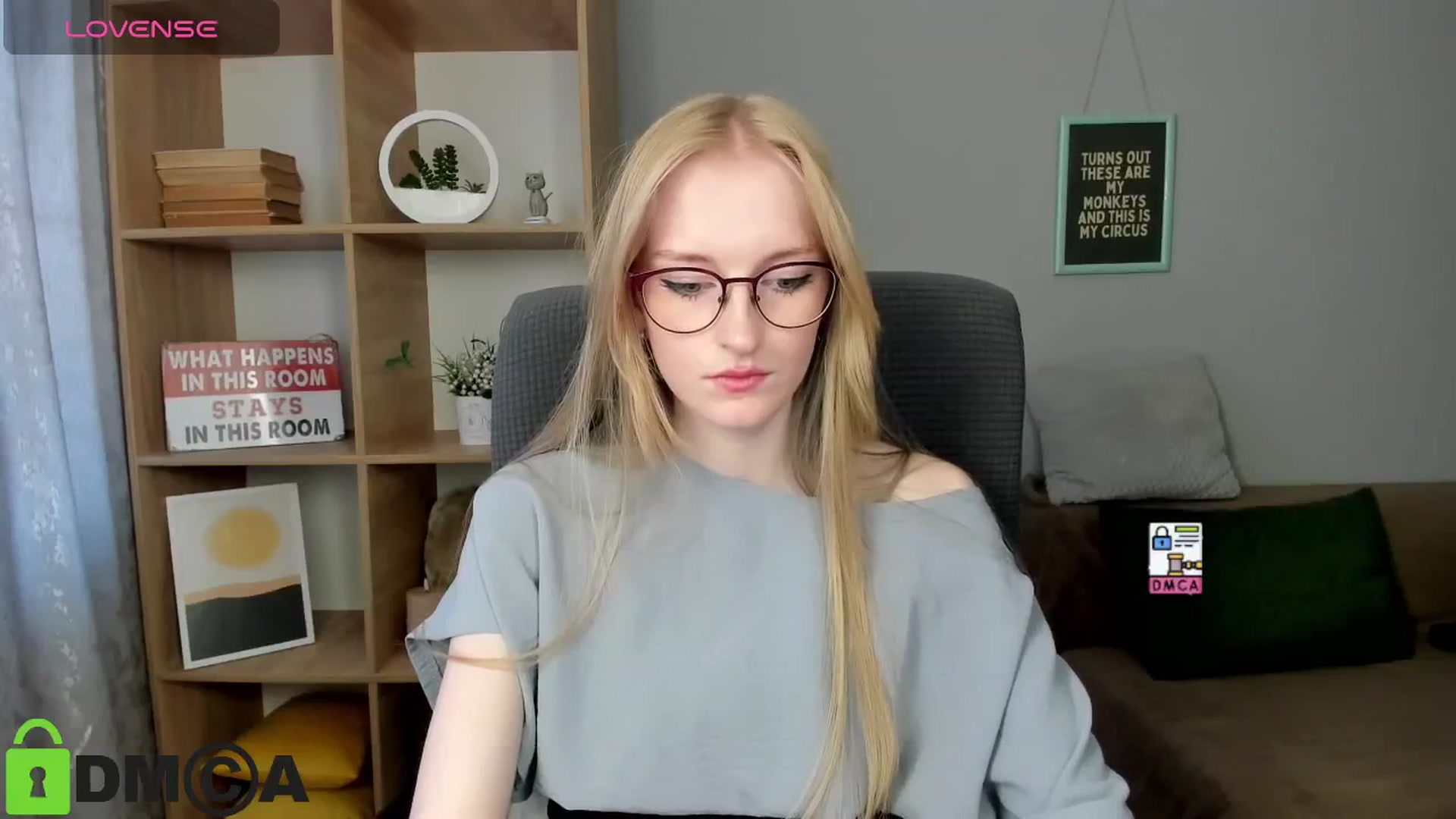 Gallery image thumbnail from Cinnabonnn's myfreecams stream on, 07/01/2025, 13:10 image 16 of 20