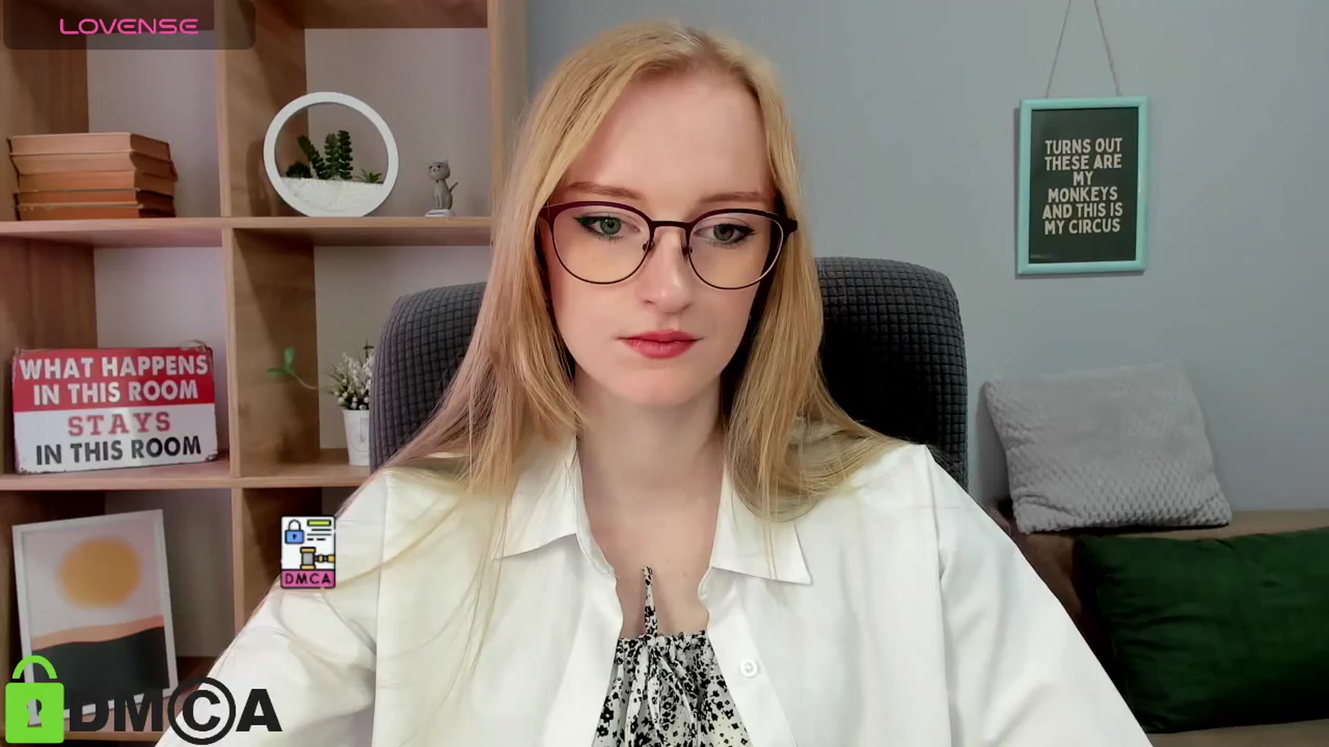 Gallery image thumbnail from Cinnabonnn's myfreecams stream on, 07/02/2025, 07:32 image 14 of 20