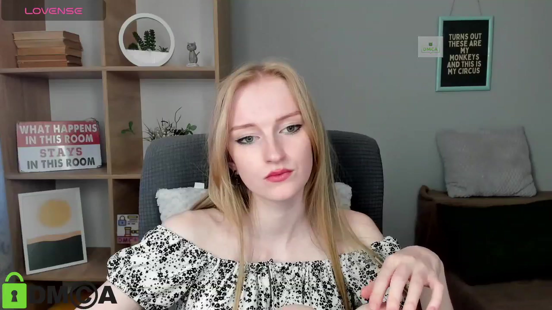 Gallery image thumbnail from Cinnabonnn's myfreecams stream on, 07/02/2025, 12:15 image 15 of 20