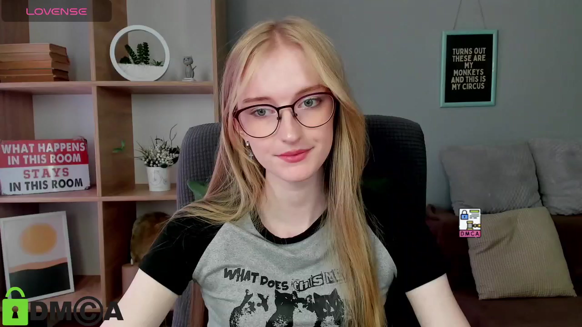 Gallery image thumbnail from Cinnabonnn's myfreecams stream on, 07/03/2025, 08:18 image 16 of 20