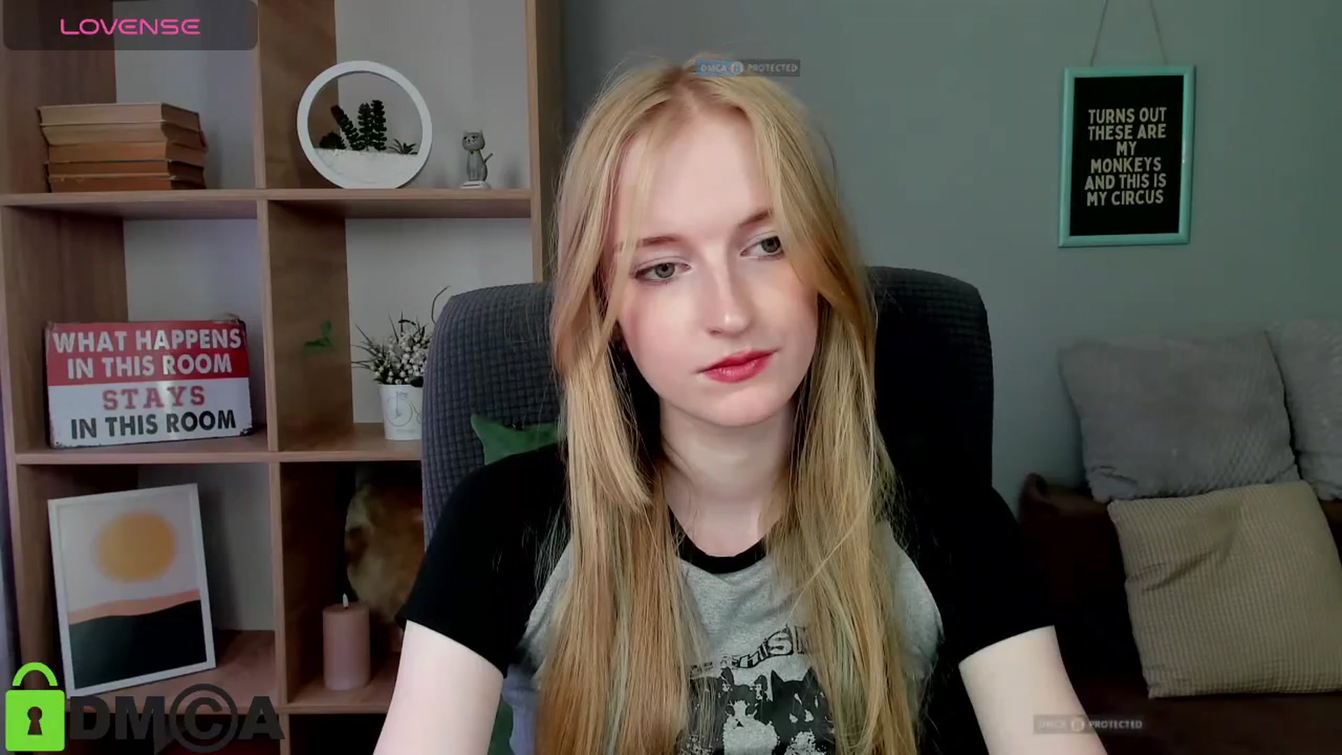 Gallery image thumbnail from Cinnabonnn's myfreecams stream on, 07/03/2025, 09:32 image 8 of 20
