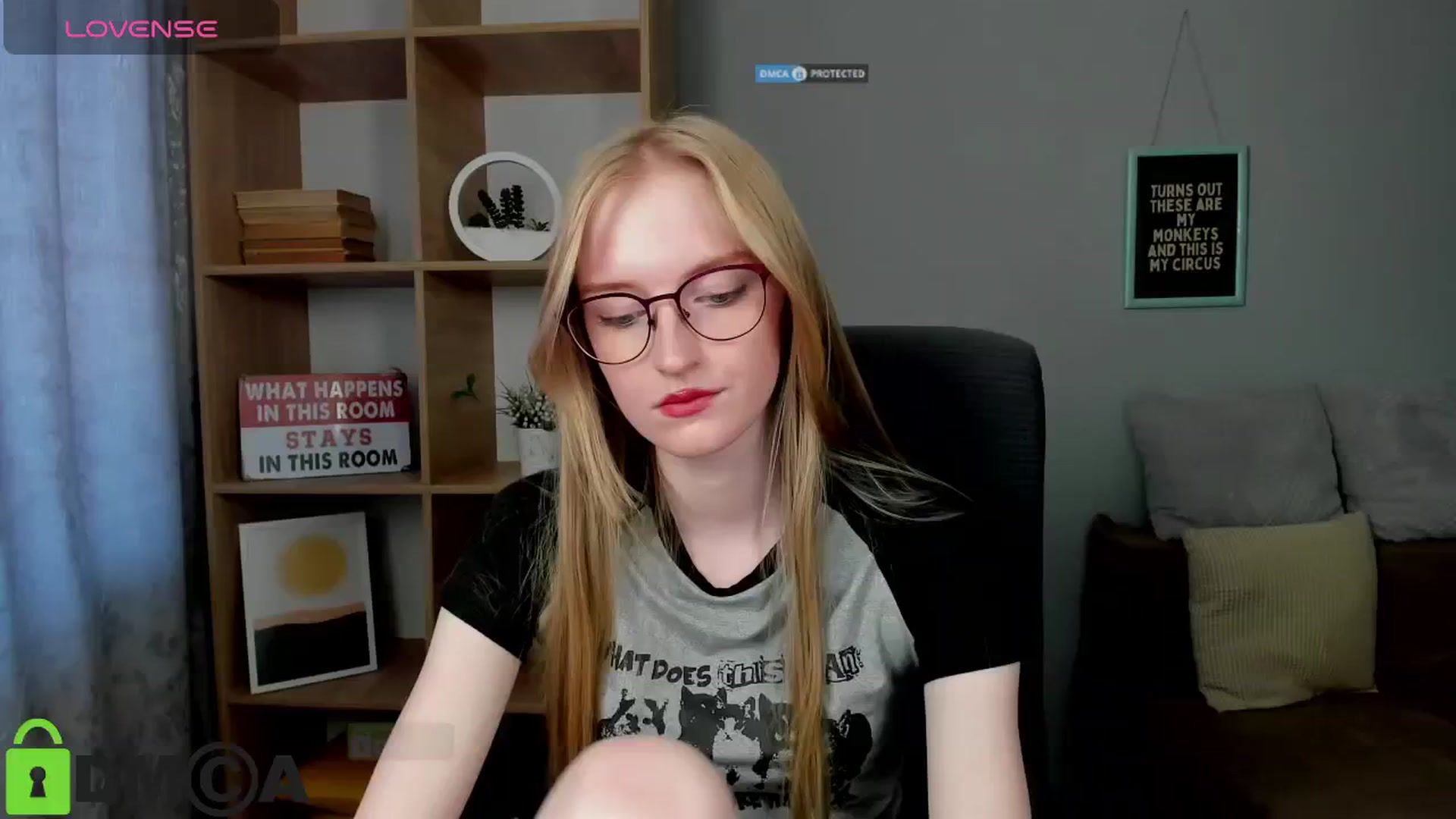 Gallery image thumbnail from Cinnabonnn's myfreecams stream on, 07/03/2025, 12:24 image 2 of 20