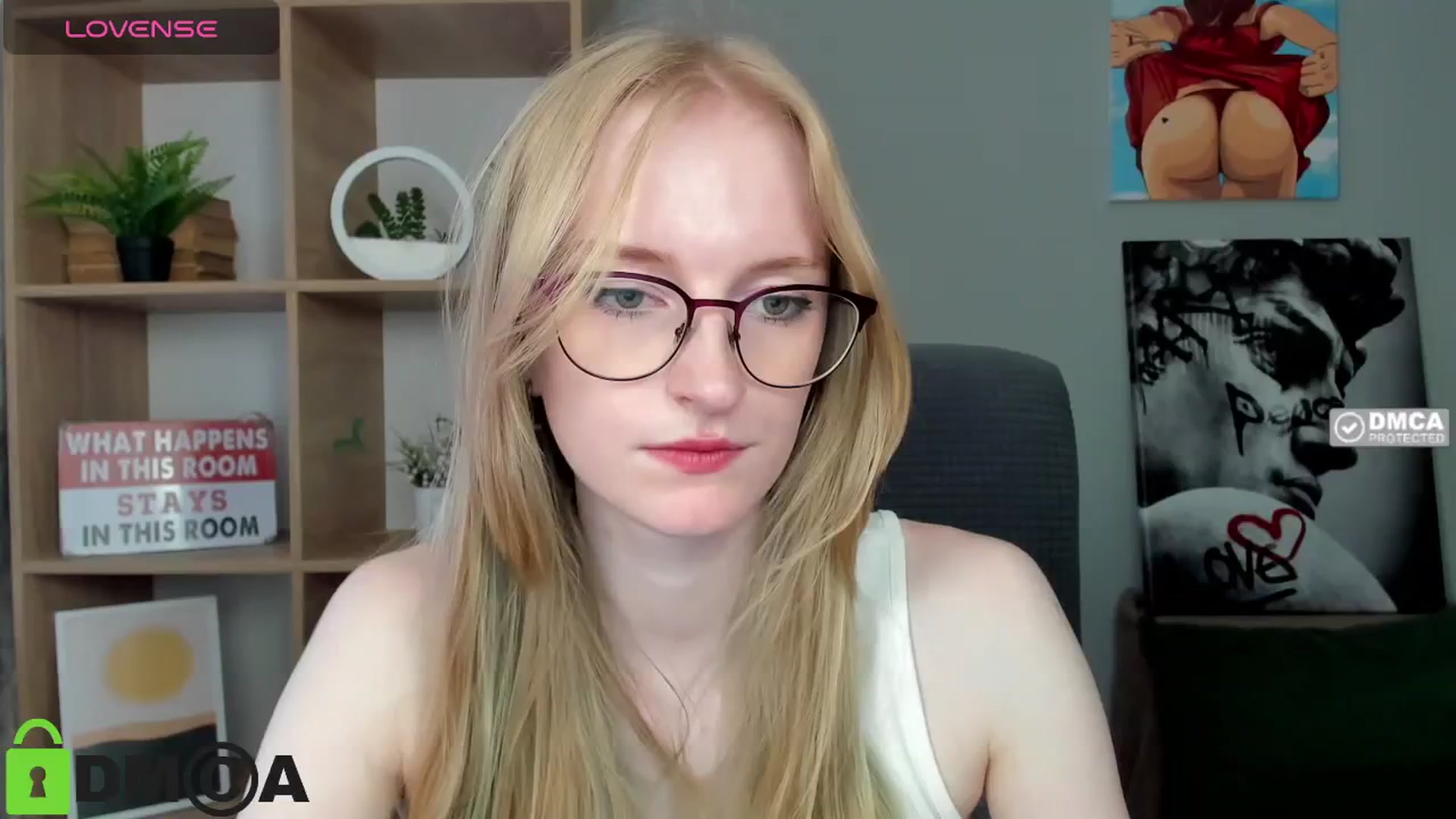 Gallery image thumbnail from Cinnabonnn's myfreecams stream on, 07/08/2025, 11:26 image 15 of 20
