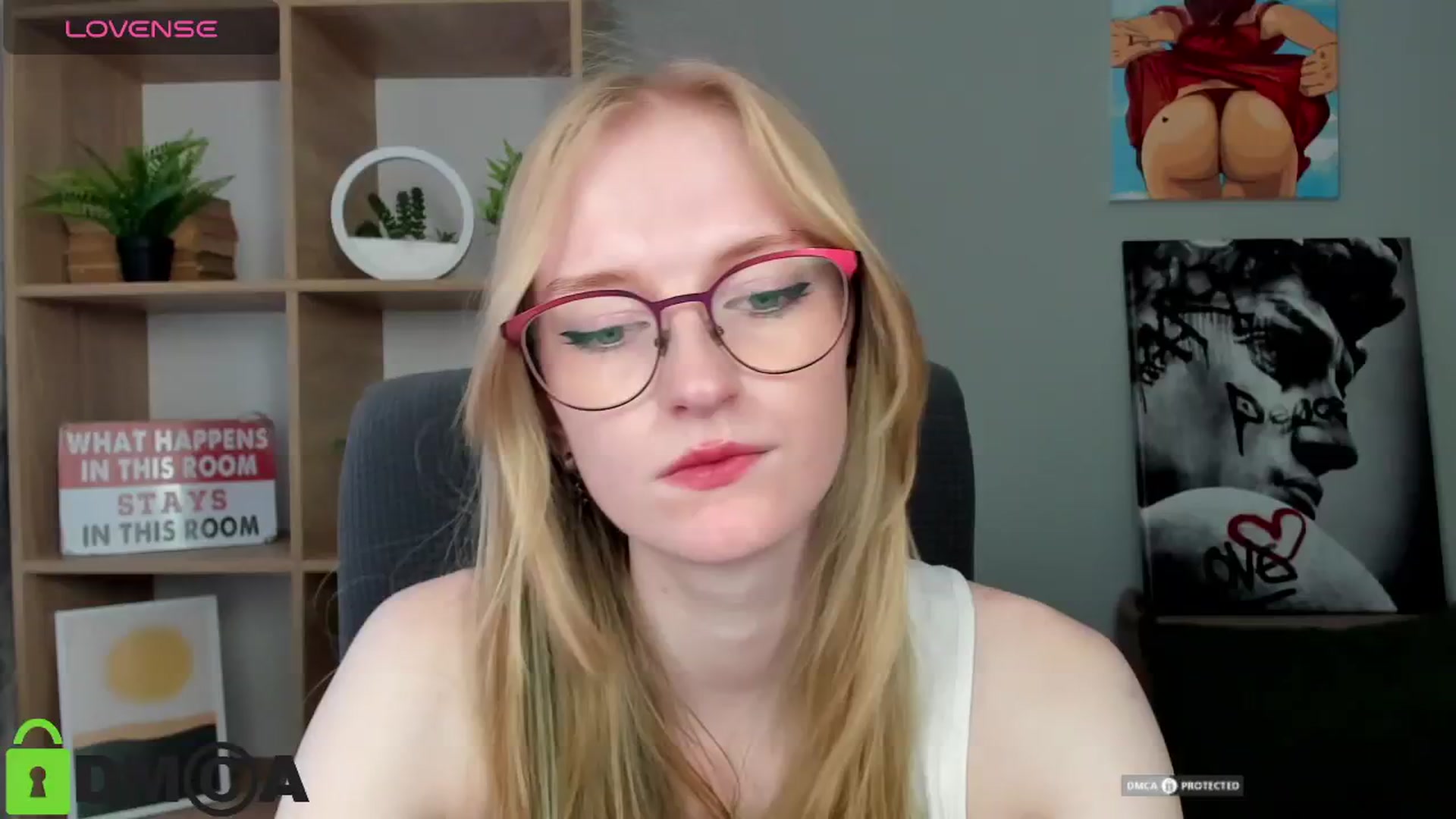 Gallery image thumbnail from Cinnabonnn's myfreecams stream on, 07/08/2025, 11:26 image 3 of 20