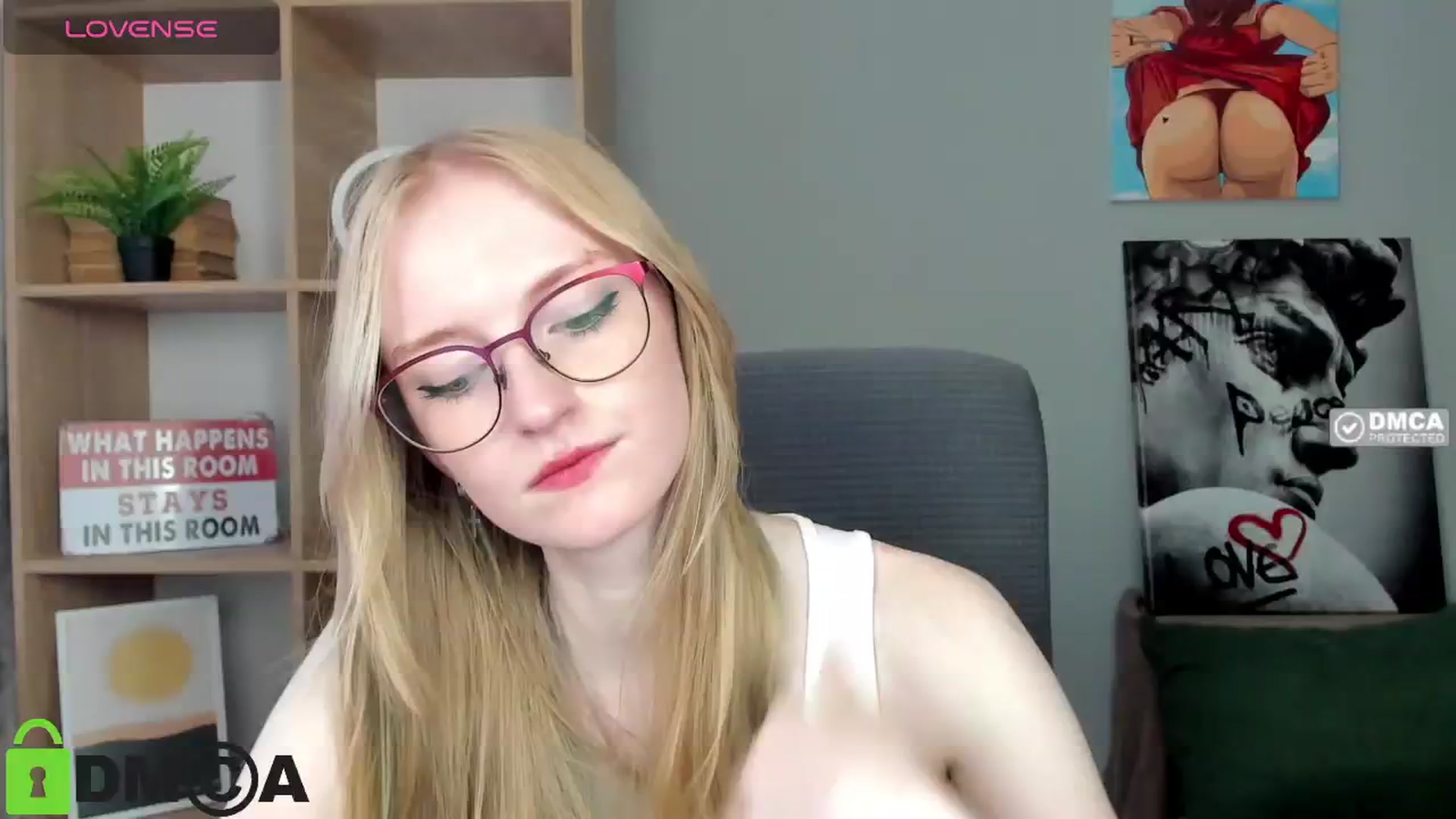 Gallery image thumbnail from Cinnabonnn's myfreecams stream on, 07/08/2025, 11:26 image 10 of 20