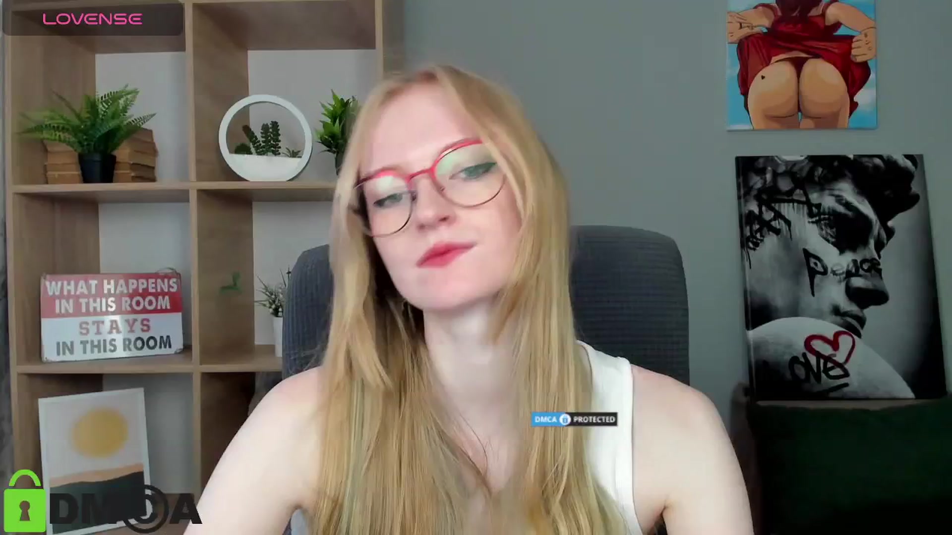 Gallery image thumbnail from Cinnabonnn's myfreecams stream on, 07/08/2025, 11:26 image 11 of 20