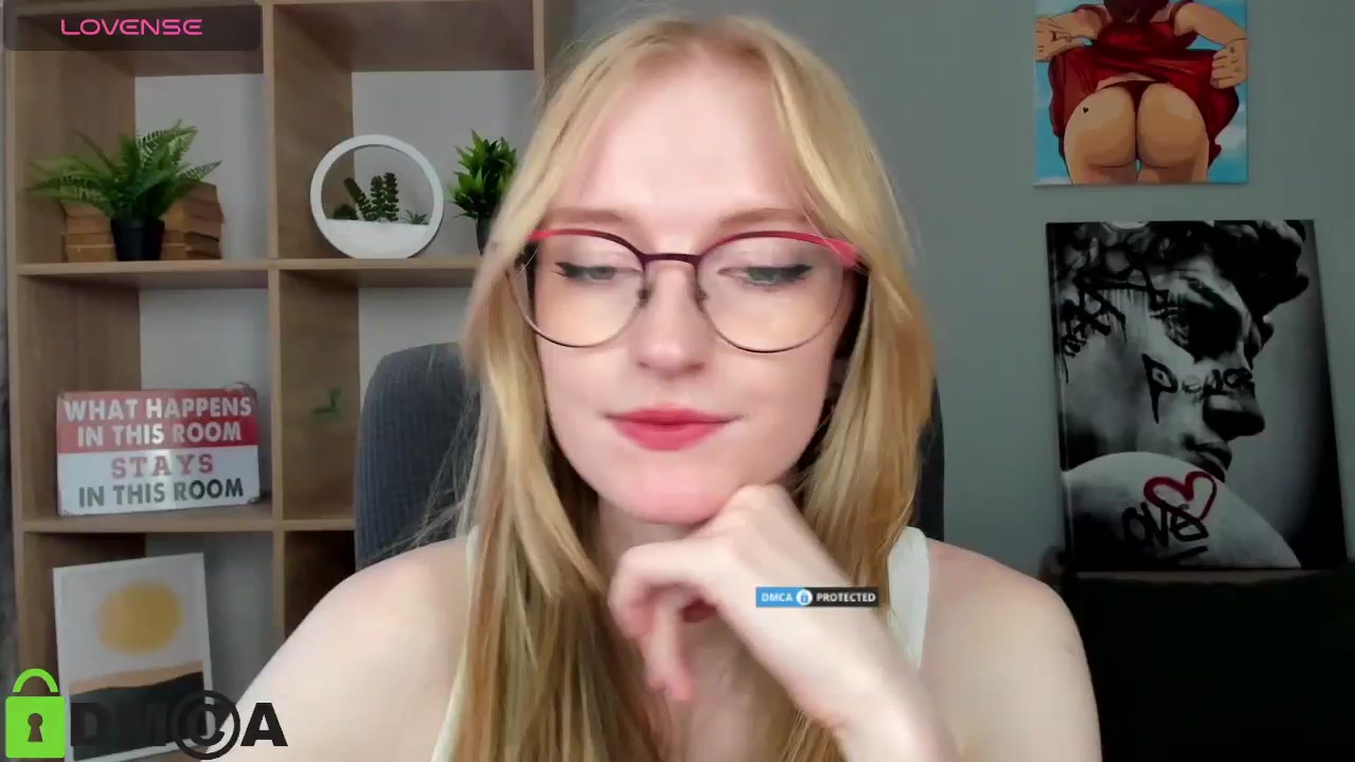 Gallery image thumbnail from Cinnabonnn's myfreecams stream on, 07/08/2025, 11:26 image 1 of 20