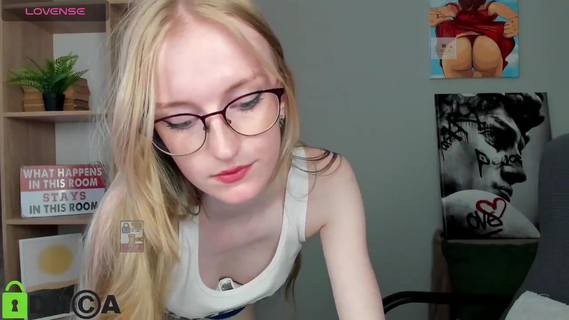 Gallery image thumbnail from Cinnabonnn's myfreecams stream on, 07/08/2025, 12:16 image 13 of 20