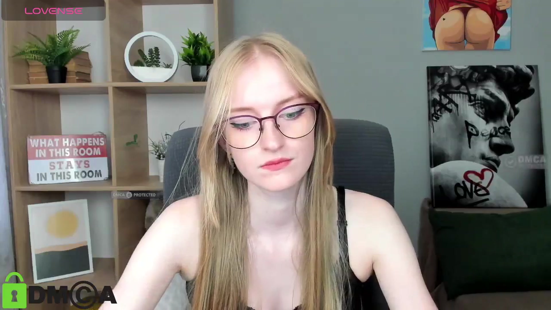 Gallery image thumbnail from Cinnabonnn's myfreecams stream on, 07/09/2025, 10:04 image 7 of 20