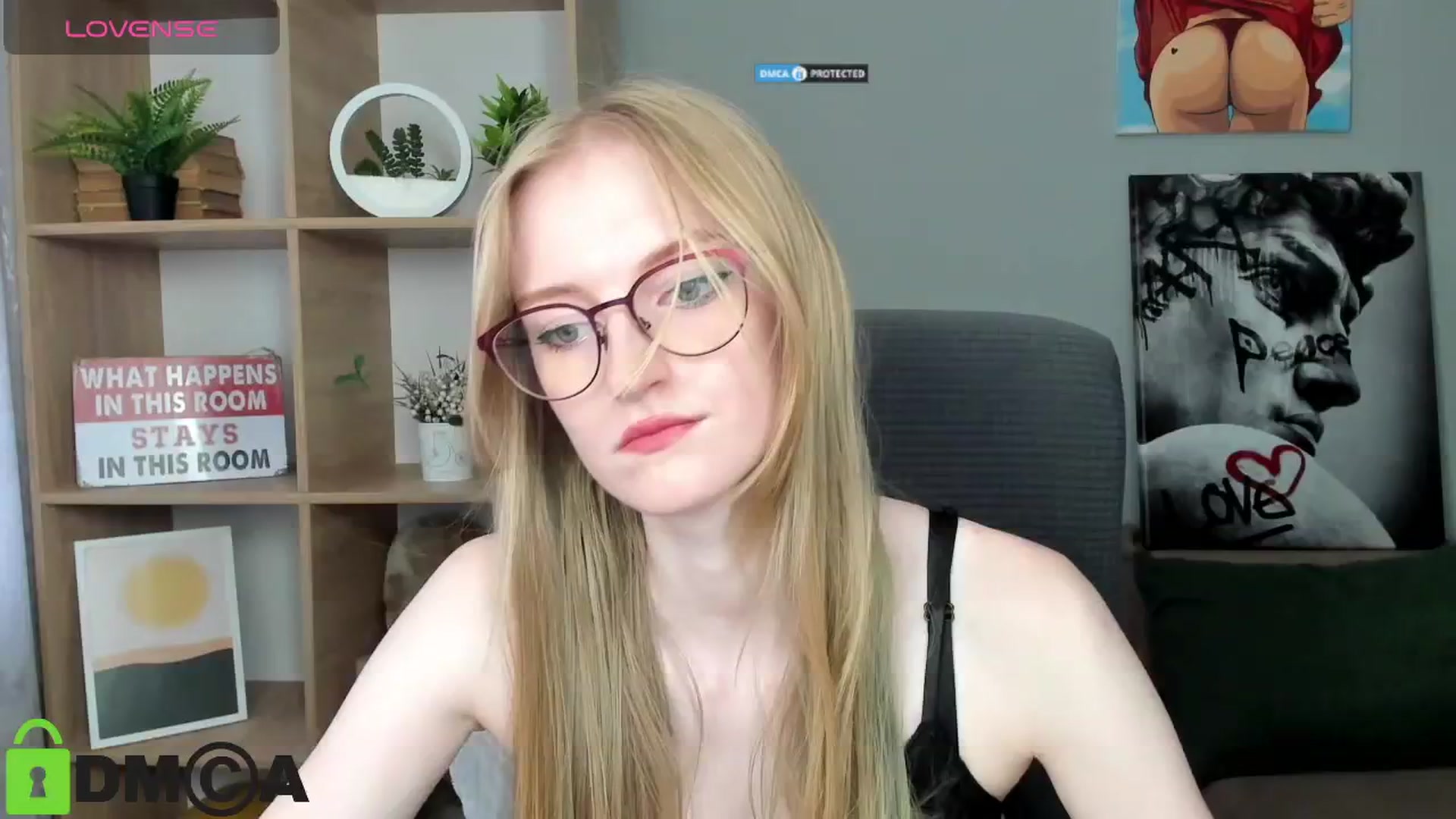 Gallery image thumbnail from Cinnabonnn's myfreecams stream on, 07/09/2025, 10:04 image 1 of 20