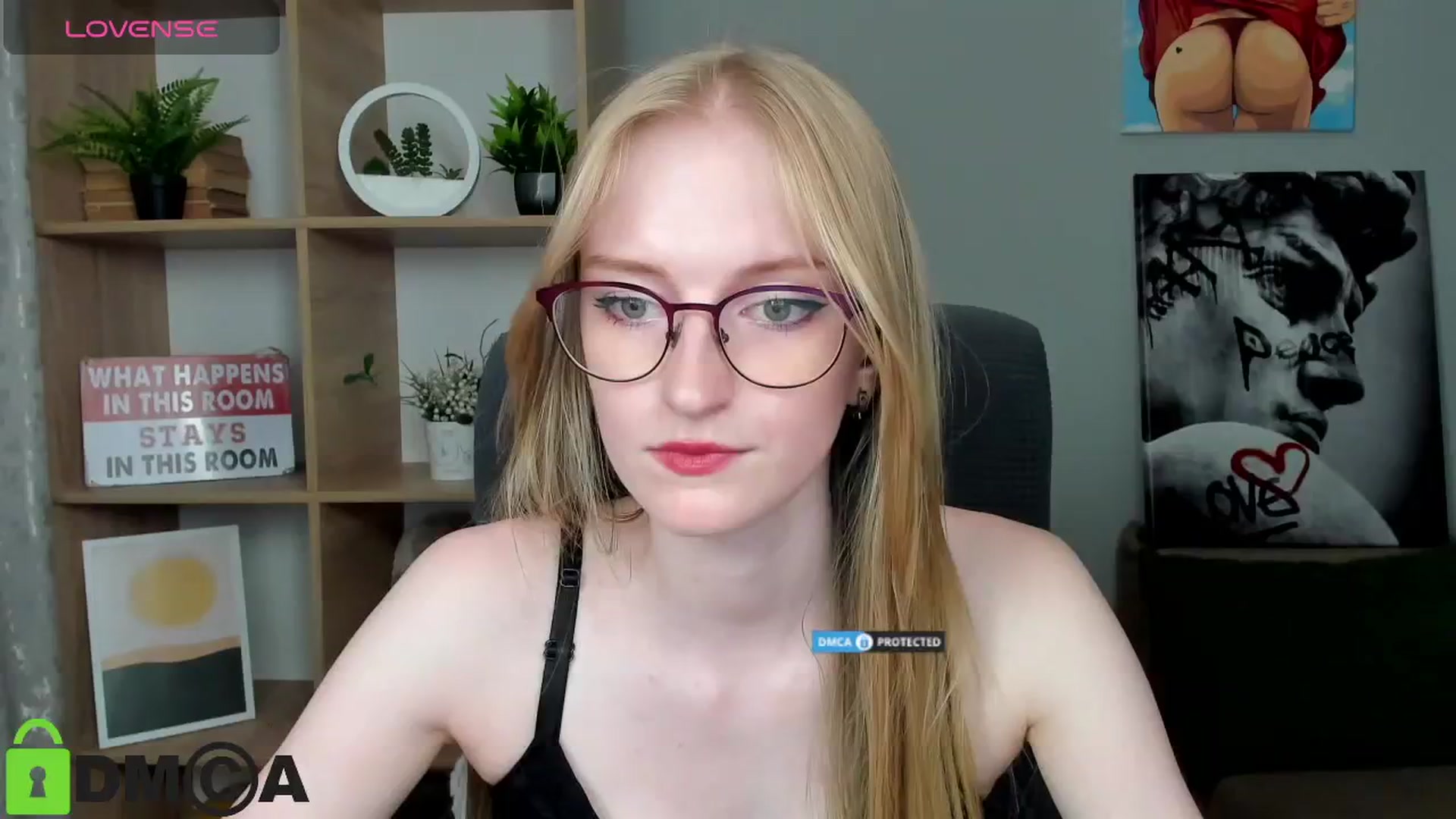 Gallery image thumbnail from Cinnabonnn's myfreecams stream on, 07/09/2025, 11:57 image 16 of 20