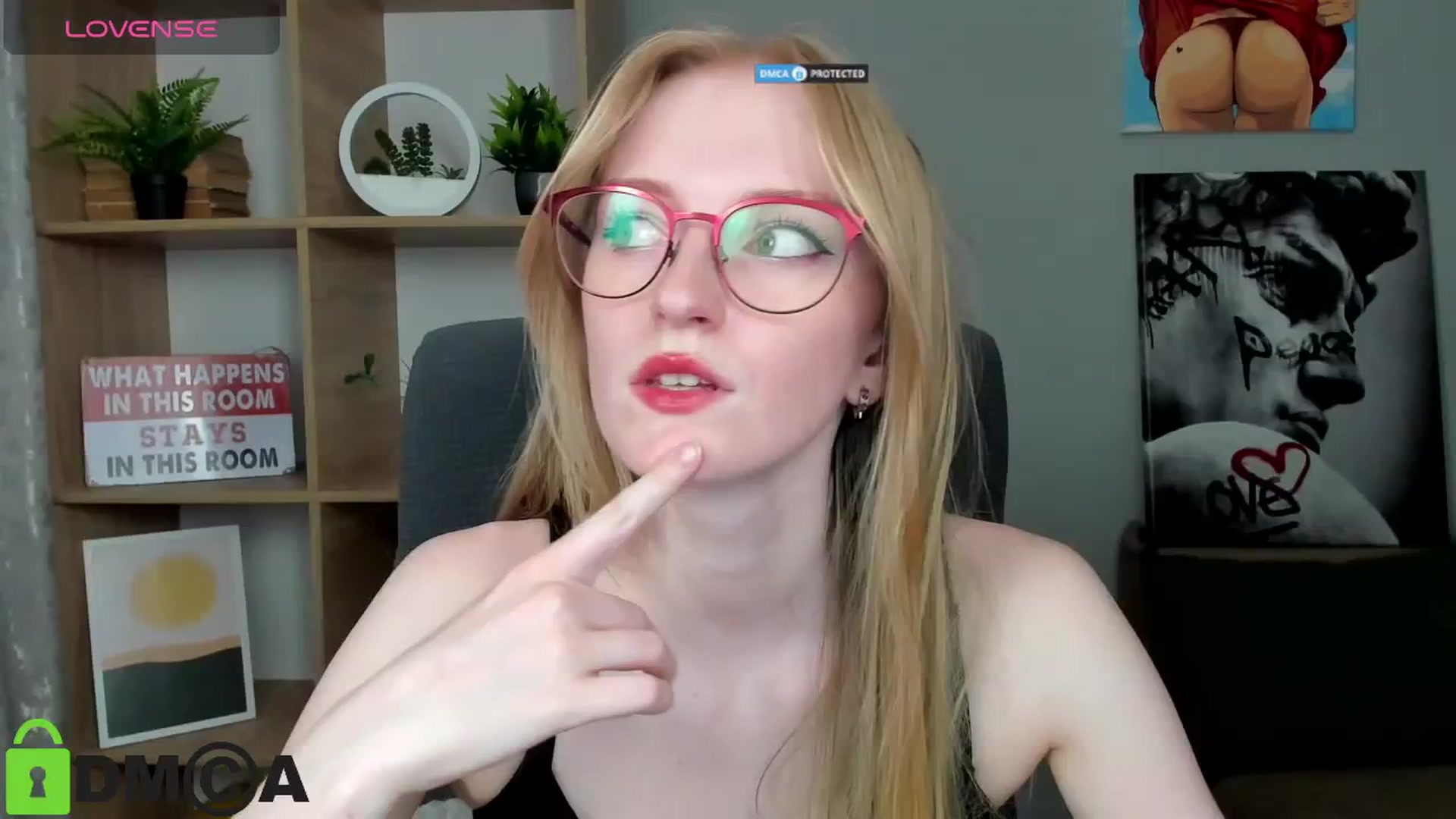 Gallery image thumbnail from Cinnabonnn's myfreecams stream on, 07/09/2025, 11:57 image 6 of 20
