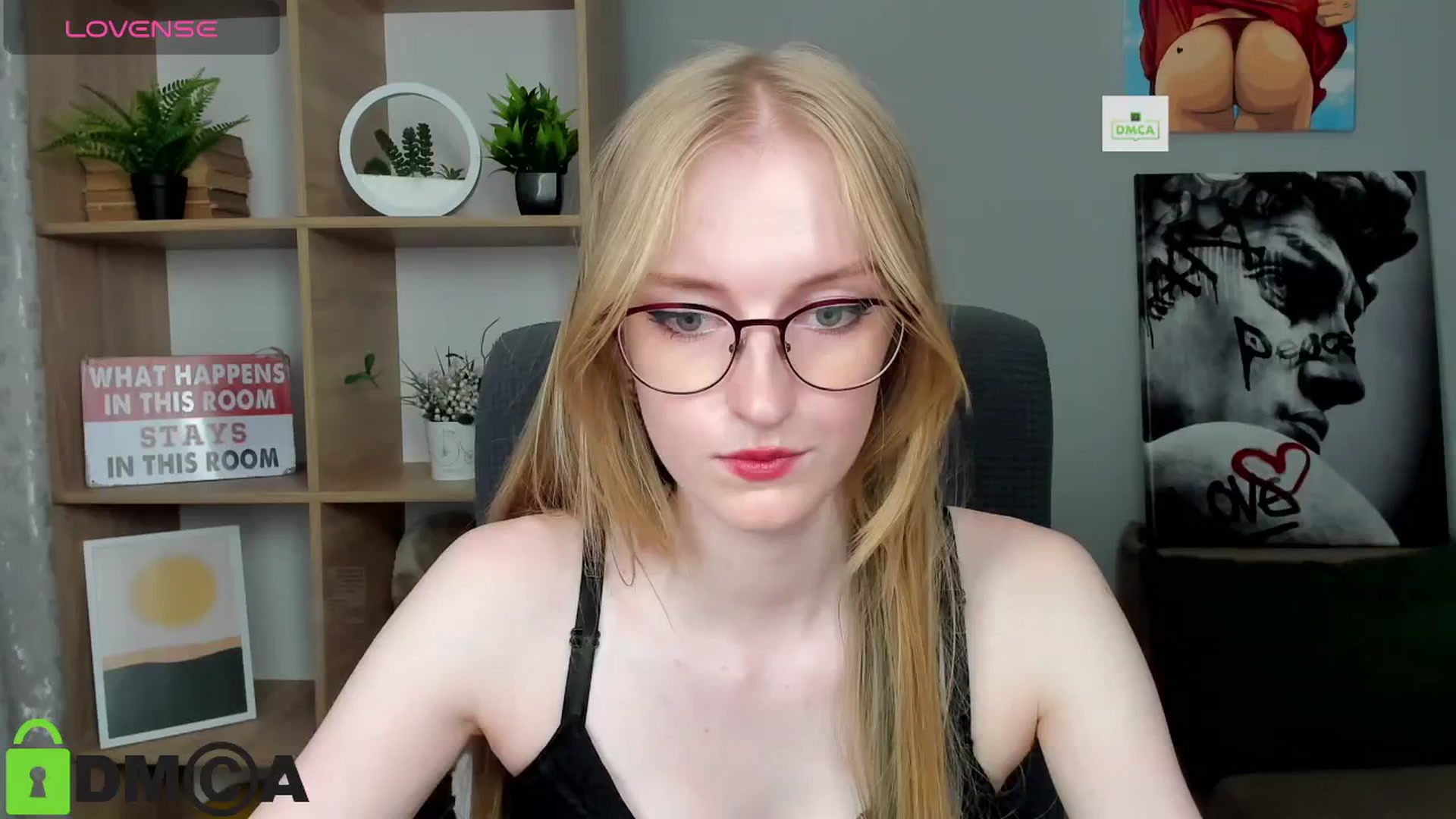 Gallery image thumbnail from Cinnabonnn's myfreecams stream on, 07/09/2025, 11:57 image 15 of 20
