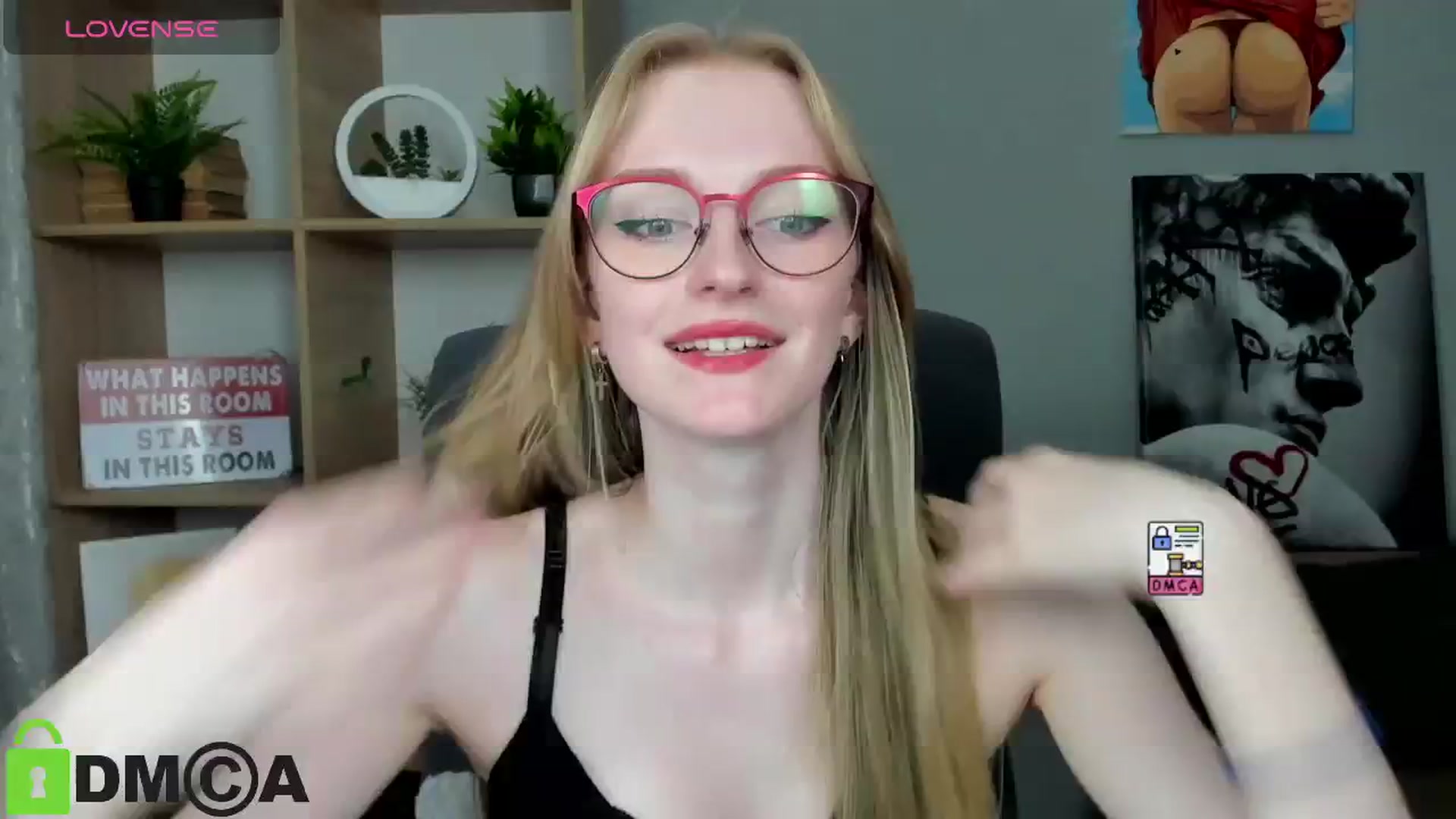 Gallery image thumbnail from Cinnabonnn's myfreecams stream on, 07/09/2025, 11:57 image 18 of 20
