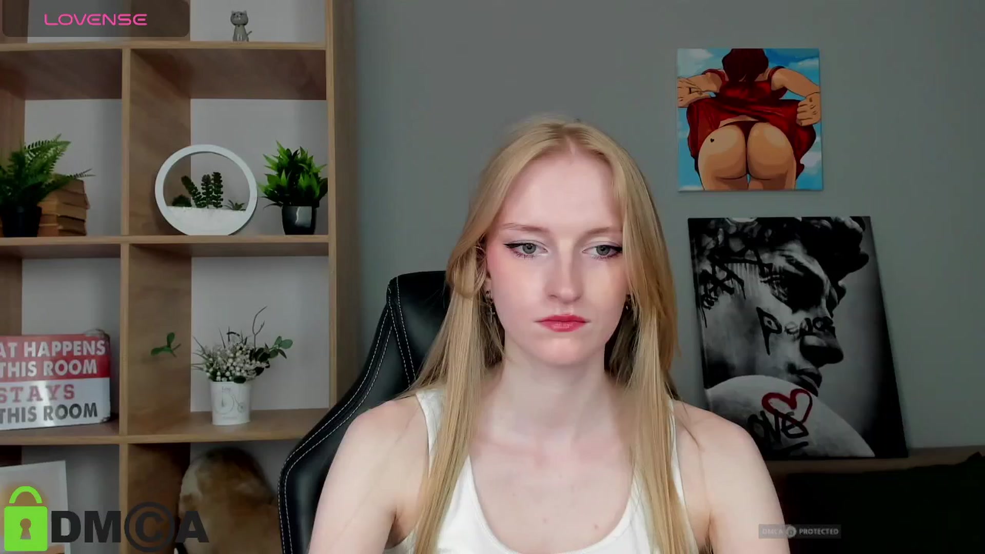 Gallery image thumbnail from Cinnabonnn's myfreecams stream on, 07/16/2025, 09:09 image 1 of 20