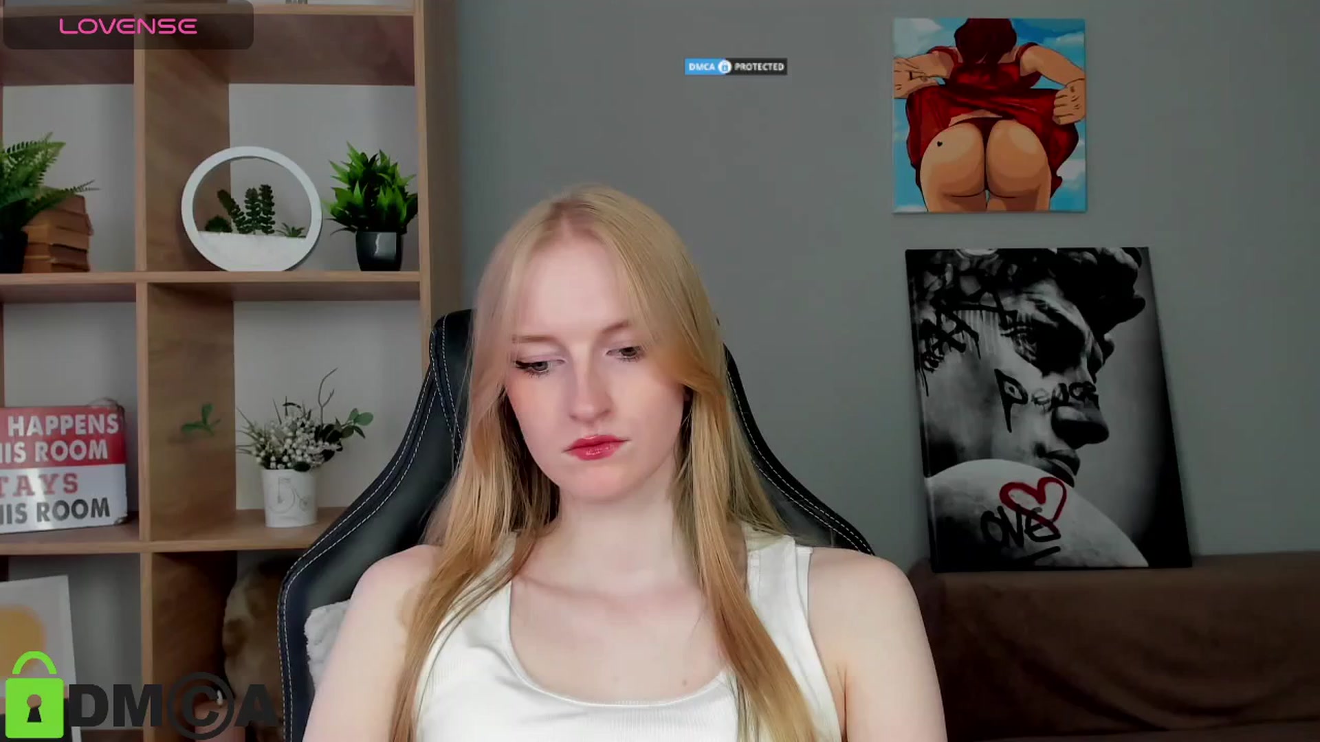 Gallery image thumbnail from Cinnabonnn's myfreecams stream on, 07/16/2025, 11:55 image 15 of 20