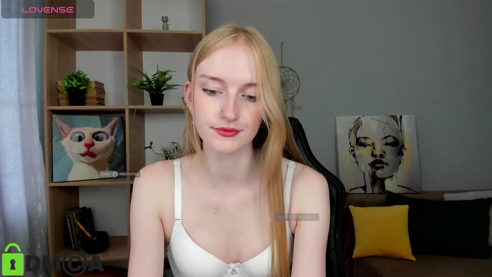 Gallery image thumbnail from Cinnabonnn's myfreecams stream on, 07/29/2025, 09:08 image 10 of 20
