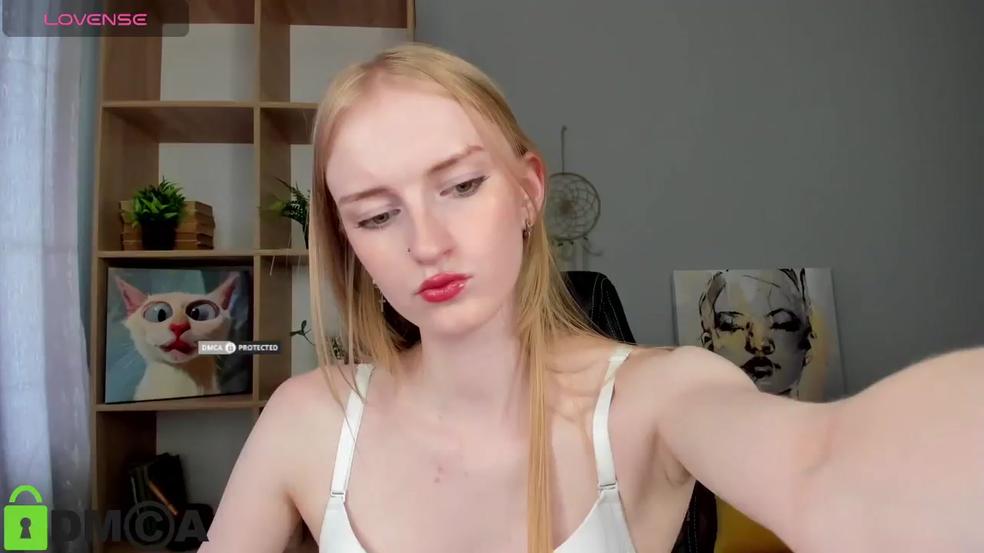 Gallery image thumbnail from Cinnabonnn's myfreecams stream on, 07/29/2025, 09:08 image 8 of 20