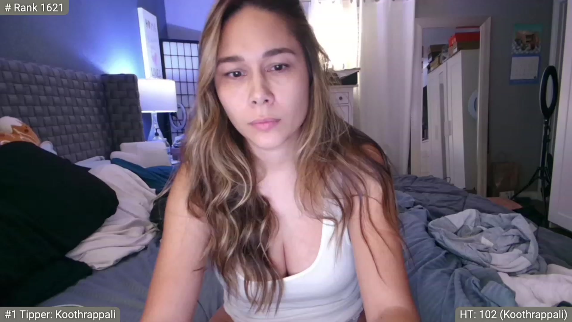 Gallery image thumbnail from Cinnabuns's myfreecams stream on, 11/15/2022, 06:25 image 18 of 20
