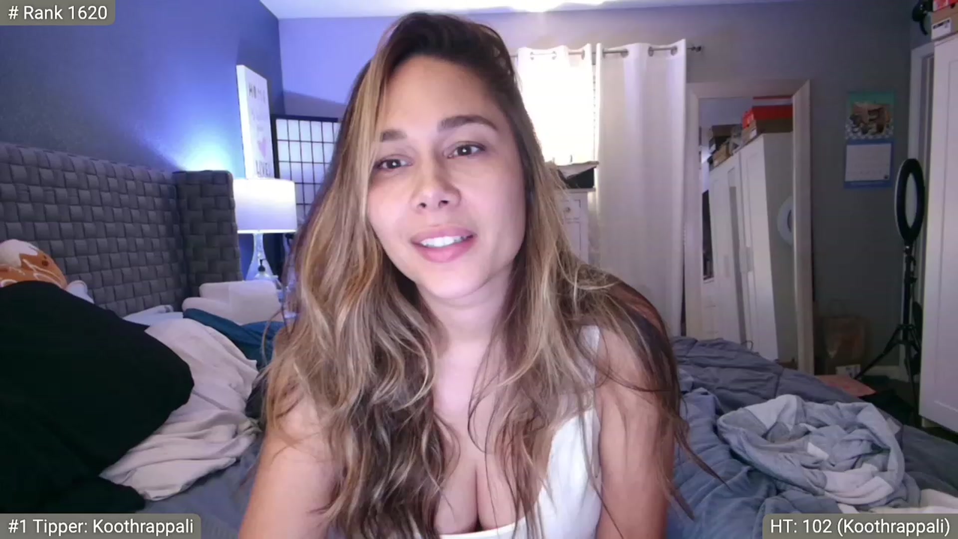 Gallery image thumbnail from Cinnabuns's myfreecams stream on, 11/15/2022, 06:25 image 11 of 20