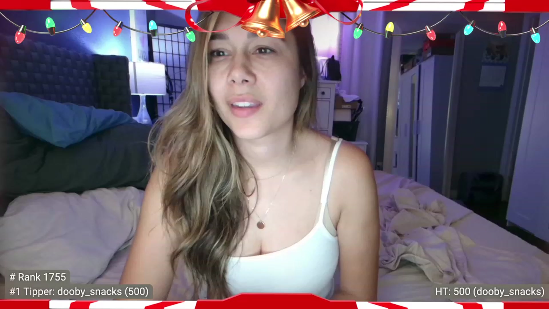 Gallery image thumbnail from Cinnabuns's myfreecams stream on, 12/04/2022, 10:29 image 16 of 20