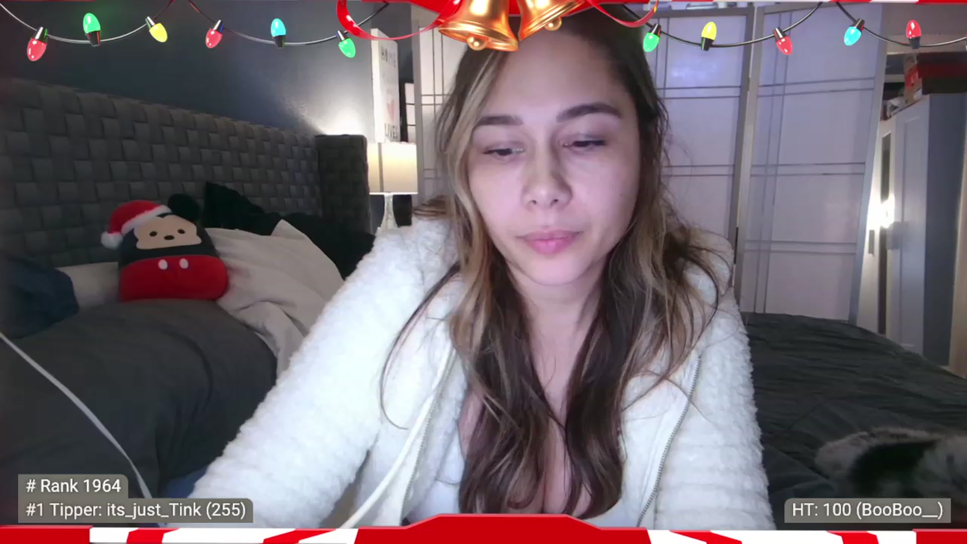 Gallery image thumbnail from Cinnabuns's myfreecams stream on, 12/11/2022, 07:50 image 6 of 20