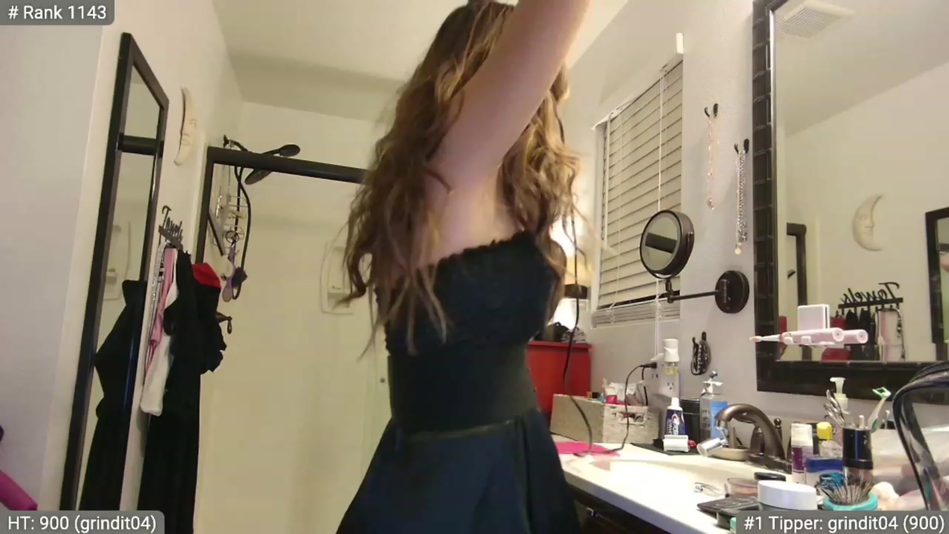 Gallery image thumbnail from Cinnabuns's myfreecams stream on, 01/07/2023, 09:57 image 15 of 20