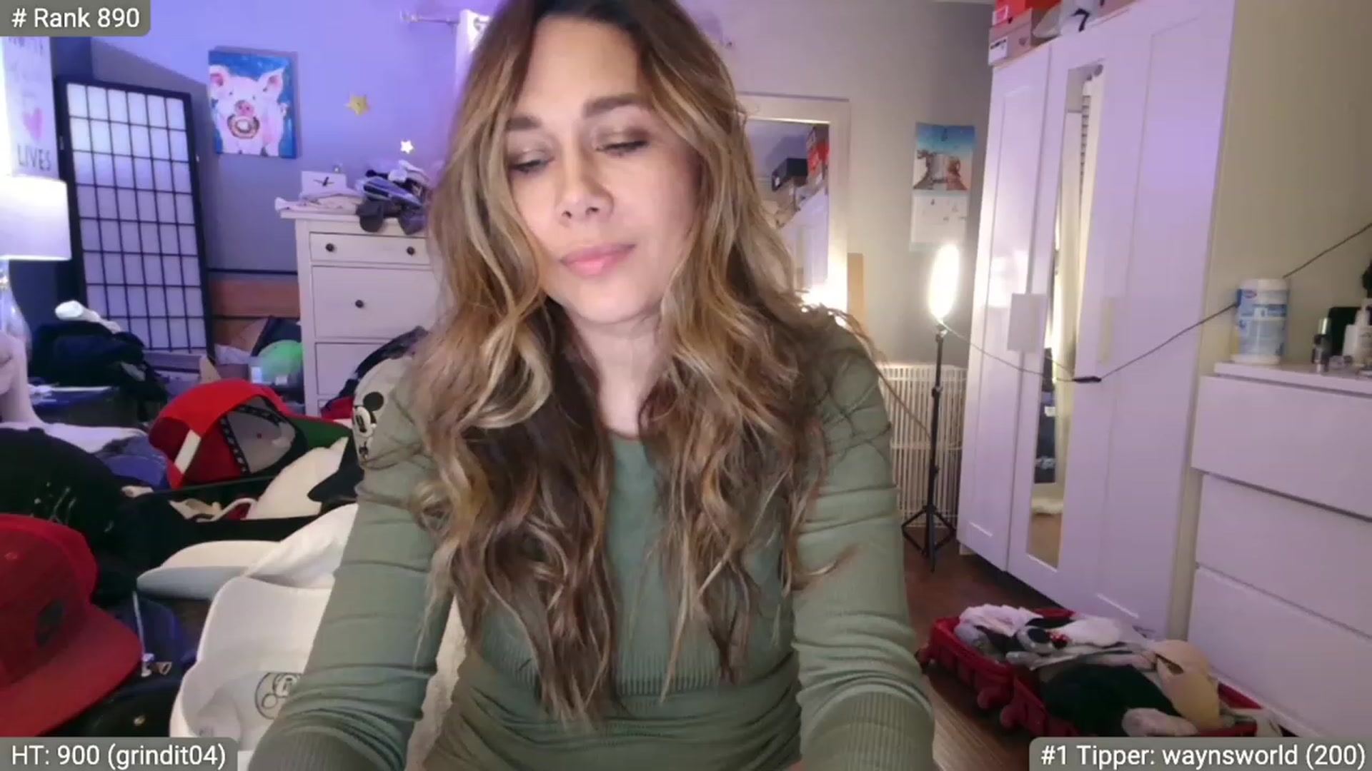 Gallery image thumbnail from Cinnabuns's myfreecams stream on, 01/07/2023, 12:52 image 9 of 20