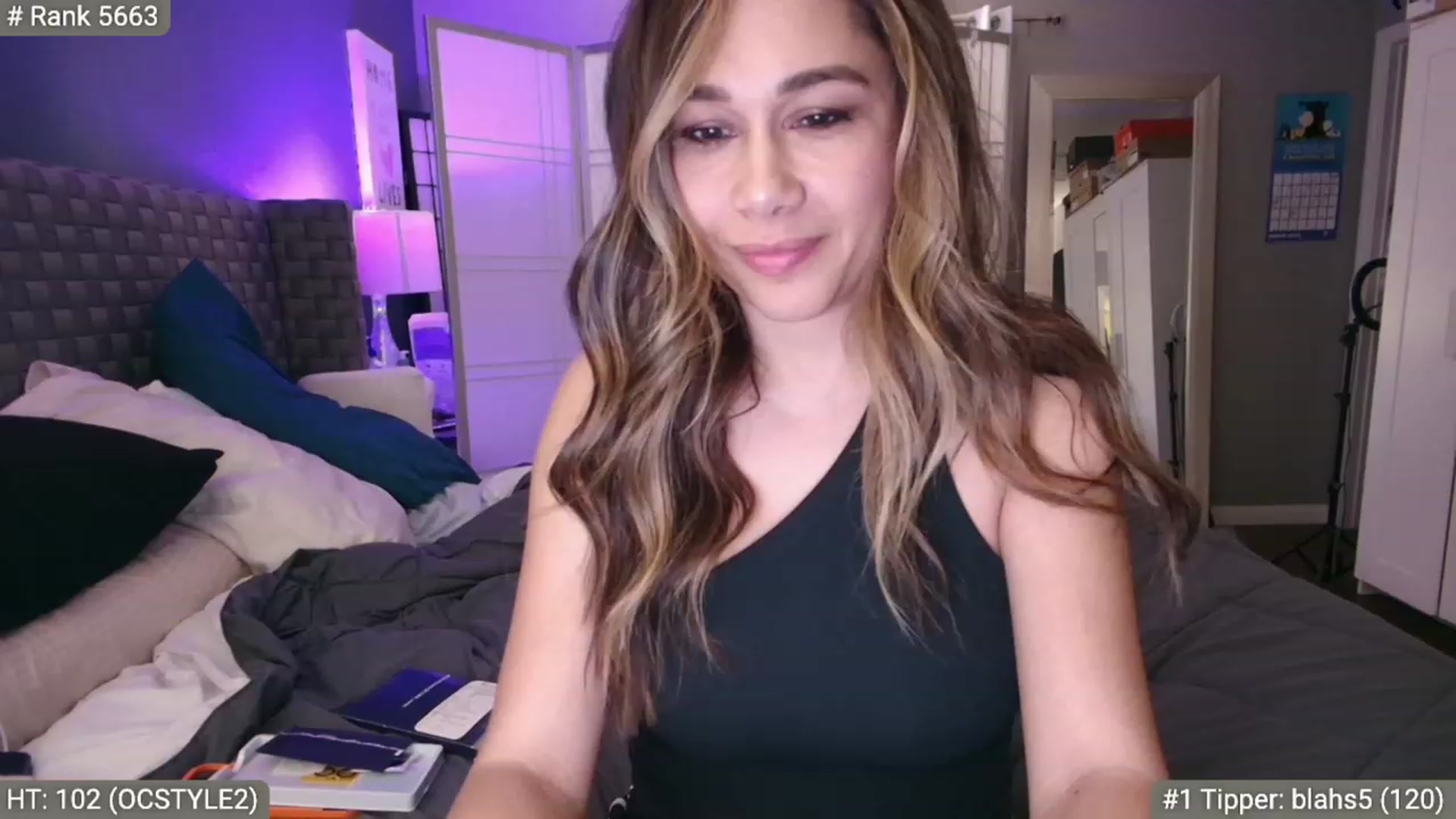 Gallery image thumbnail from Cinnabuns's myfreecams stream on, 03/22/2023, 08:06 image 11 of 20