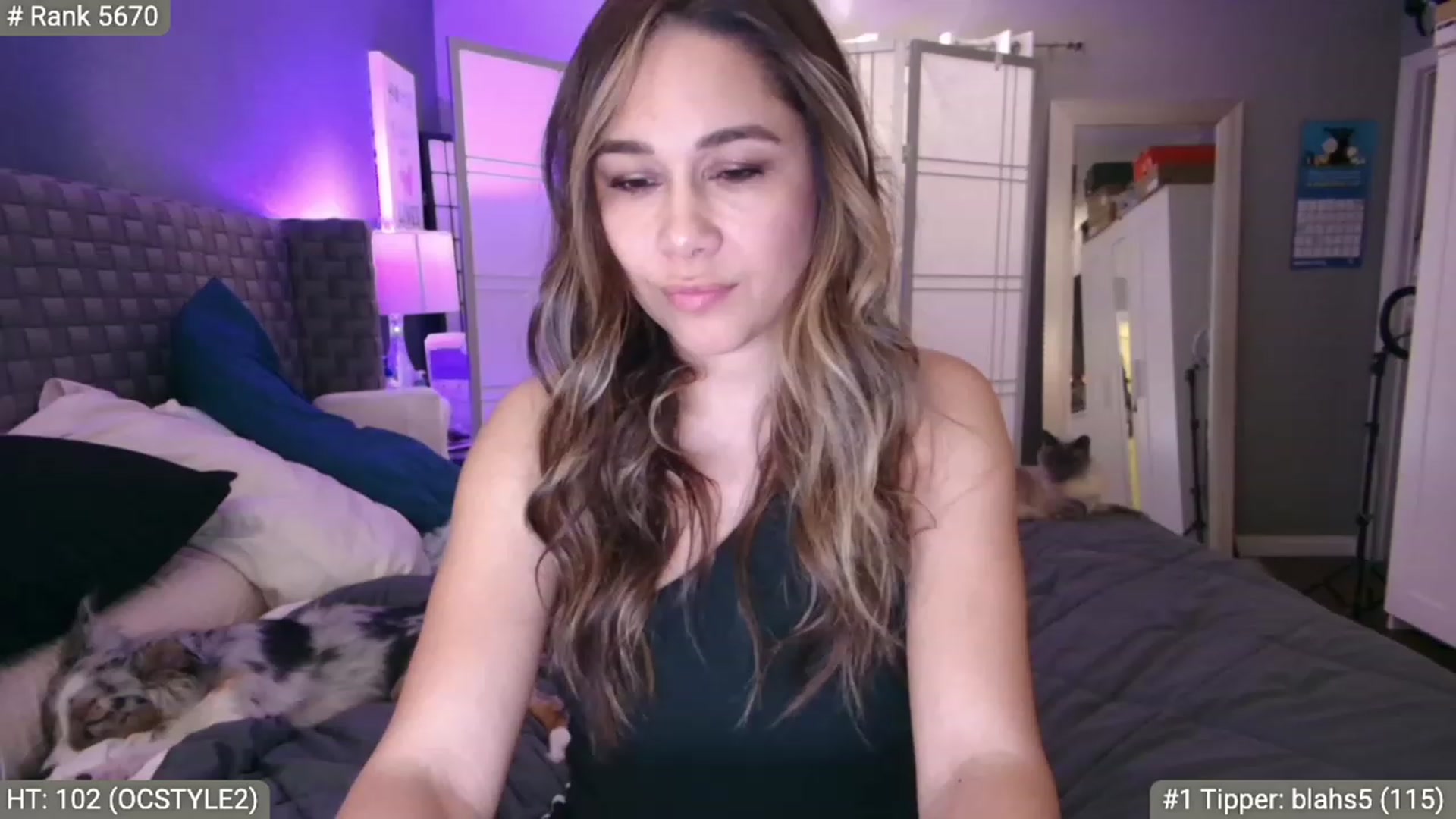 Gallery image thumbnail from Cinnabuns's myfreecams stream on, 03/22/2023, 08:06 image 5 of 20