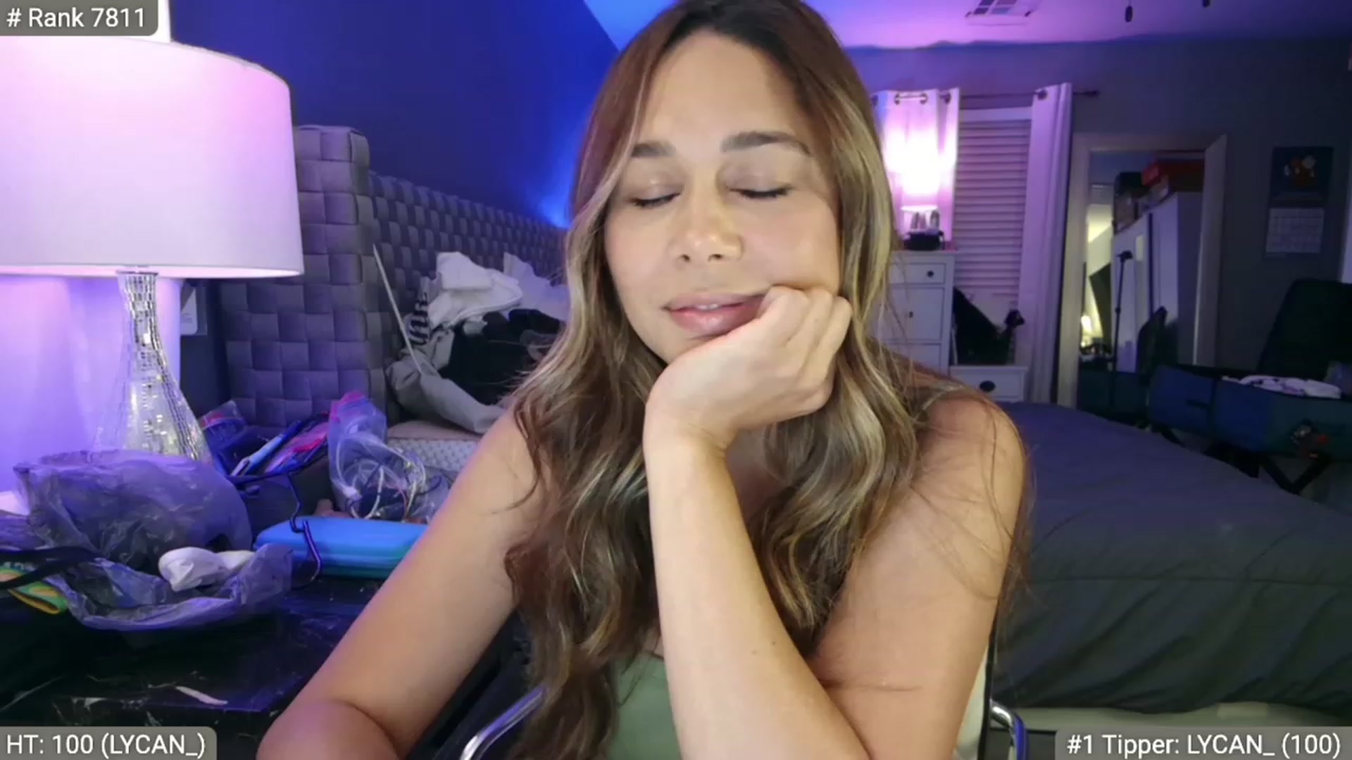 Gallery image thumbnail from Cinnabuns's myfreecams stream on, 07/08/2023, 08:40 image 9 of 20