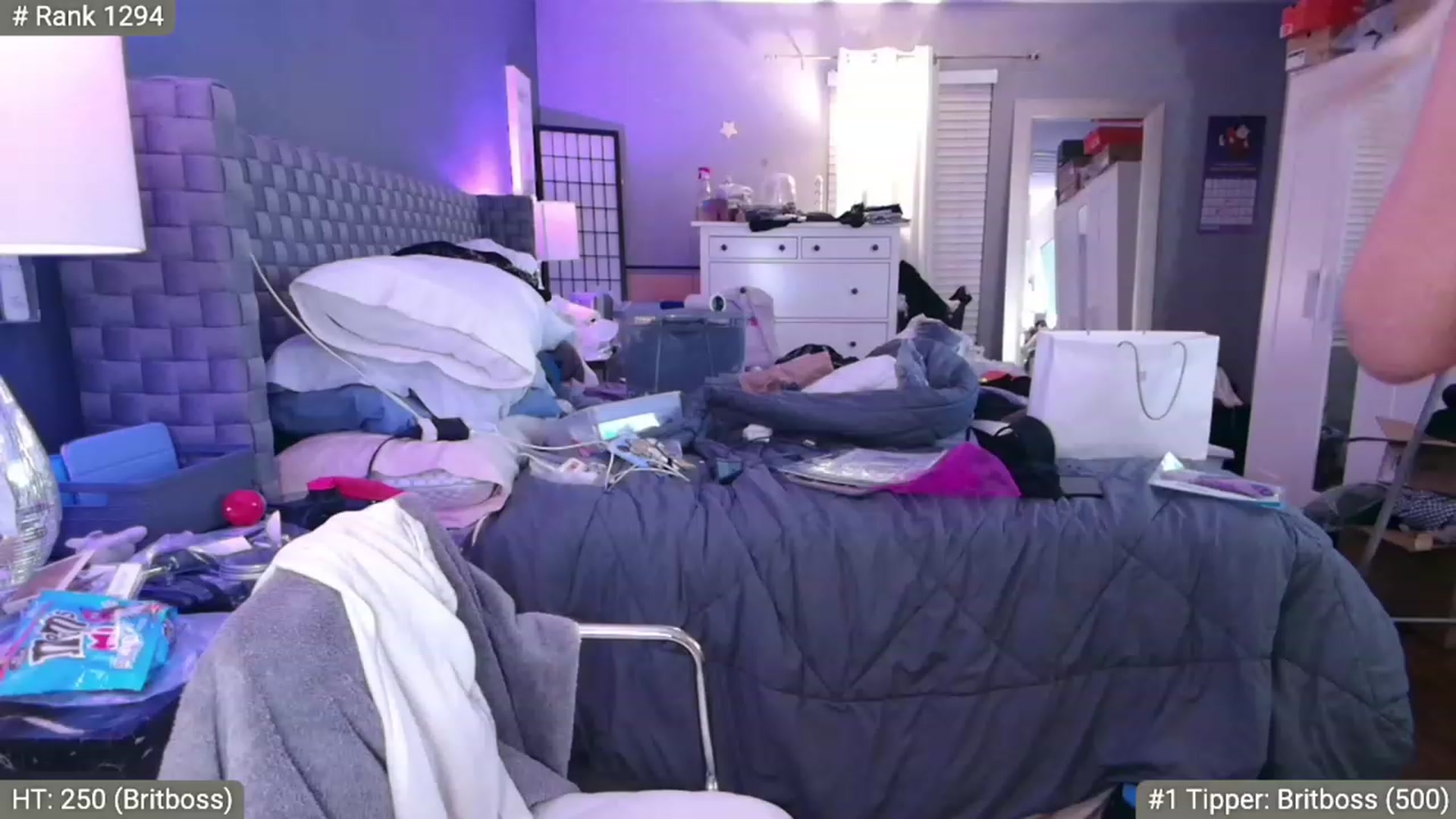 Gallery image thumbnail from Cinnabuns's myfreecams stream on, 07/13/2023, 06:31 image 17 of 20
