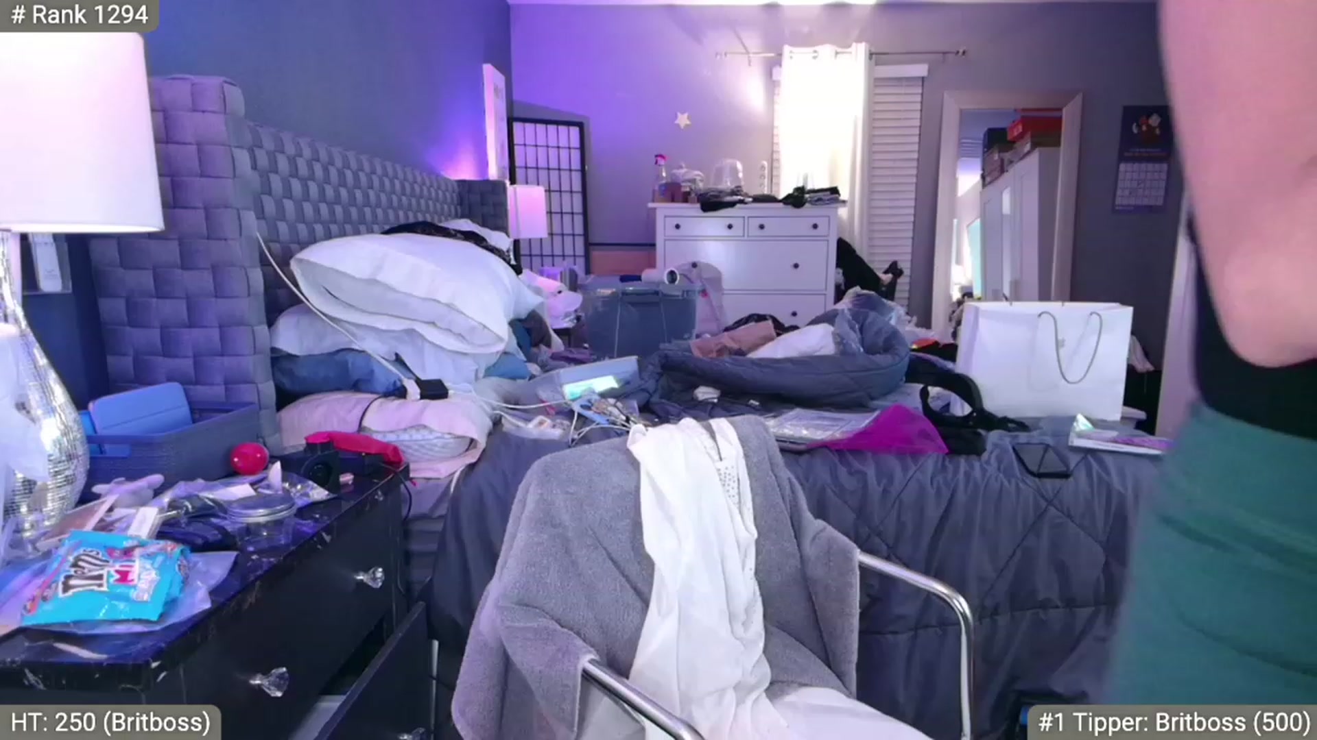 Gallery image thumbnail from Cinnabuns's myfreecams stream on, 07/13/2023, 06:31 image 18 of 20