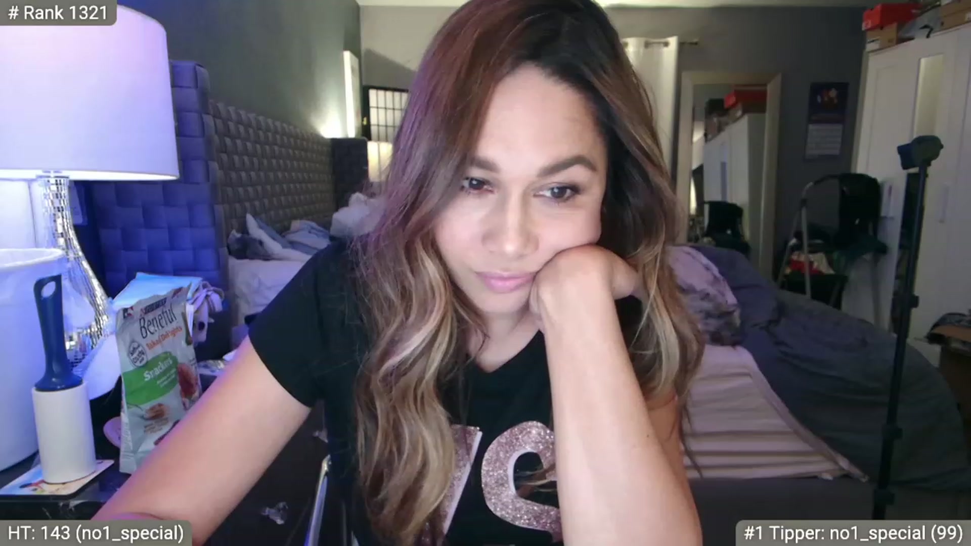 Gallery image thumbnail from Cinnabuns's myfreecams stream on, 07/16/2023, 08:22 image 19 of 20