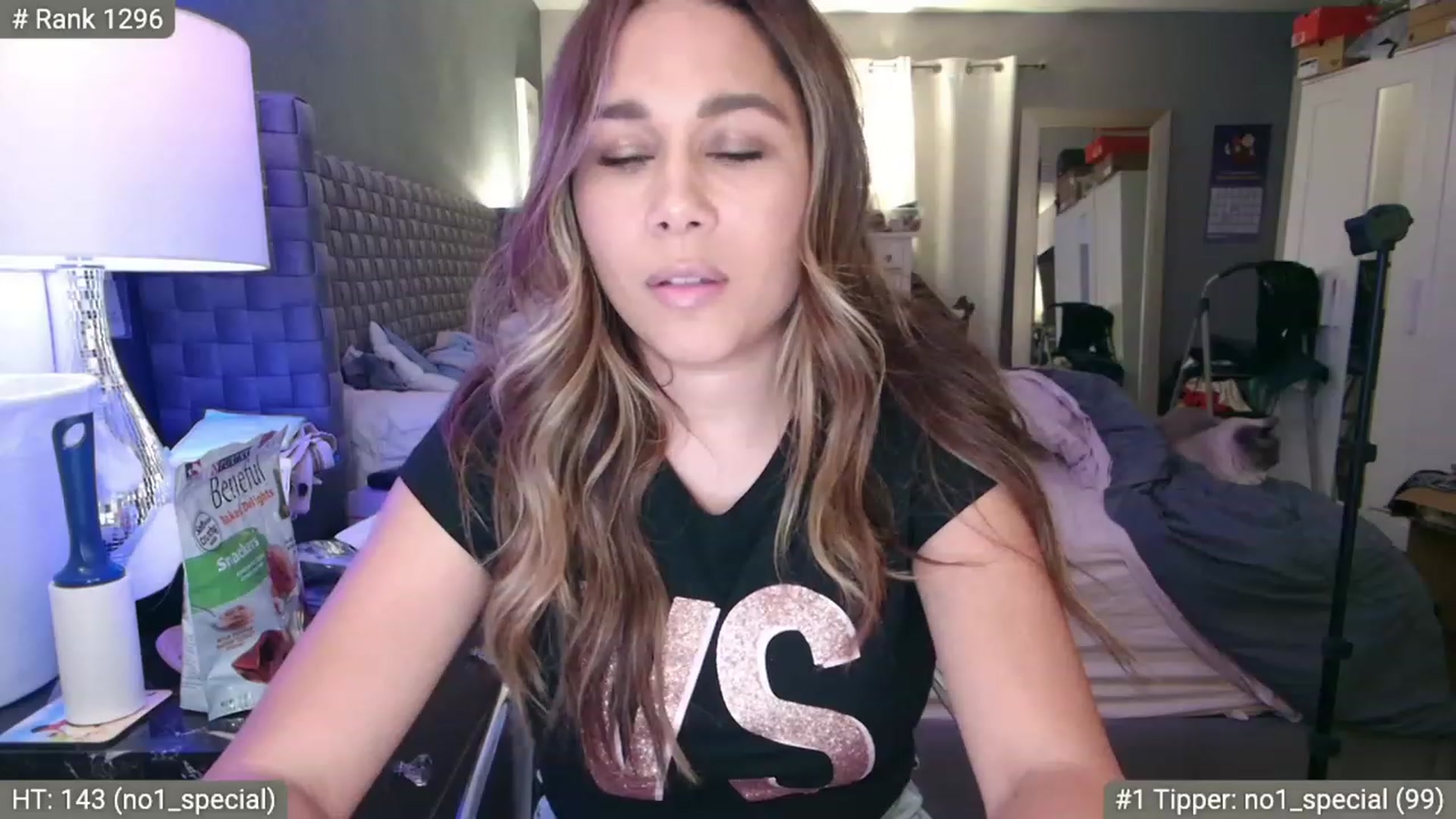 Gallery image thumbnail from Cinnabuns's myfreecams stream on, 07/16/2023, 08:22 image 20 of 20